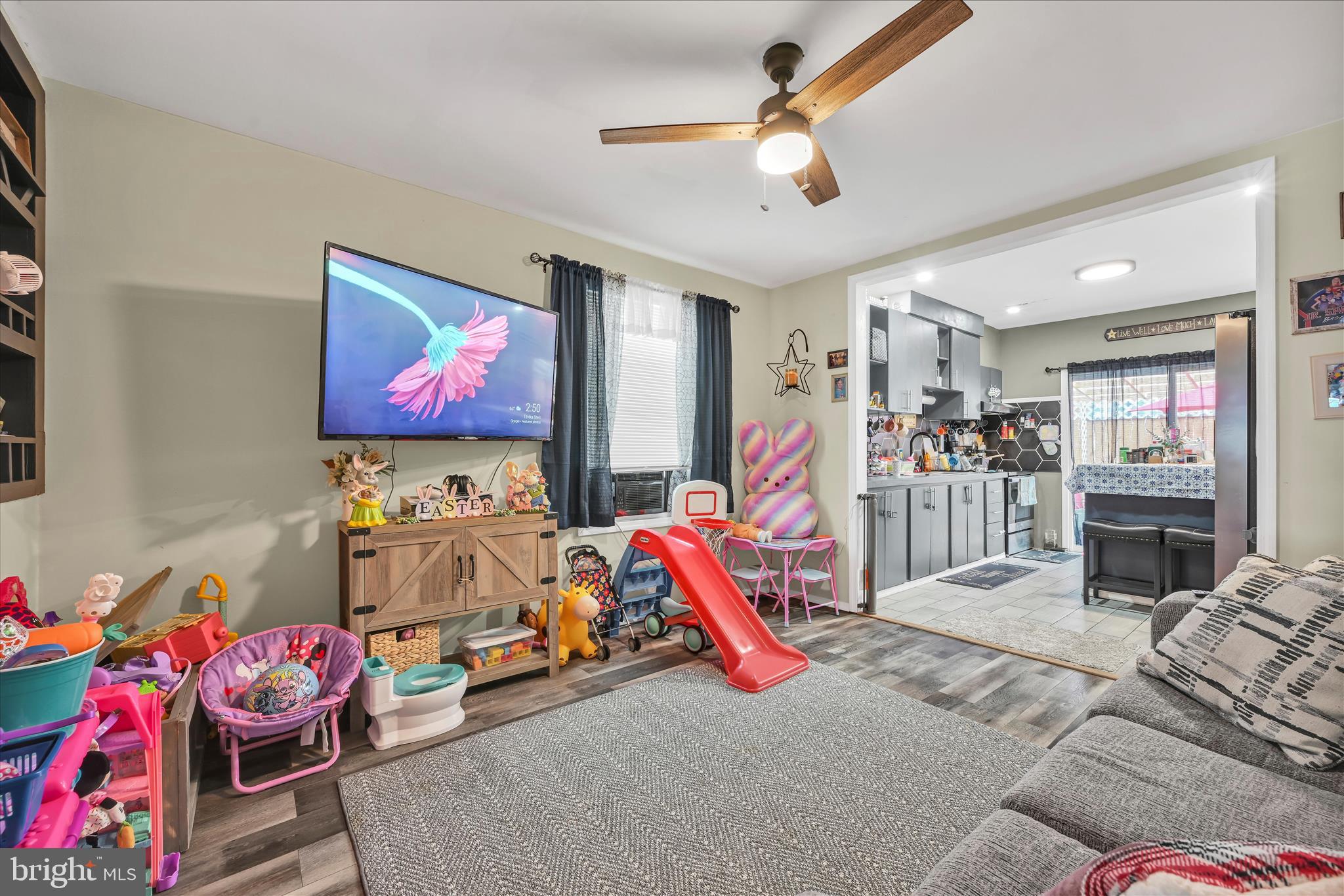 312 W MAHANOY STREET