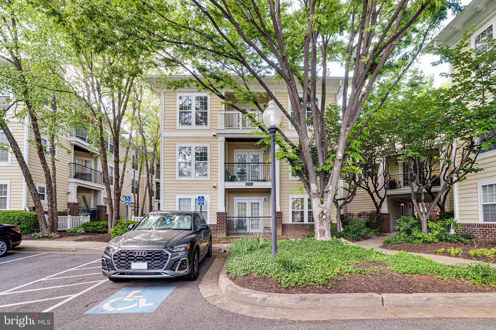 COPPERFIELD CROSSING - Residential