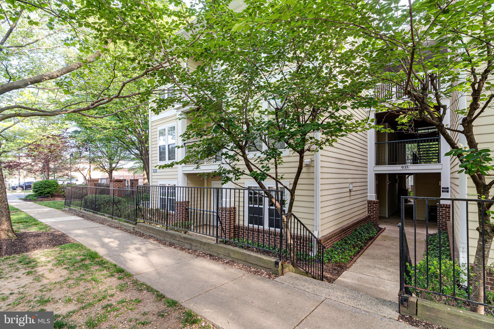 COPPERFIELD CROSSING - Residential