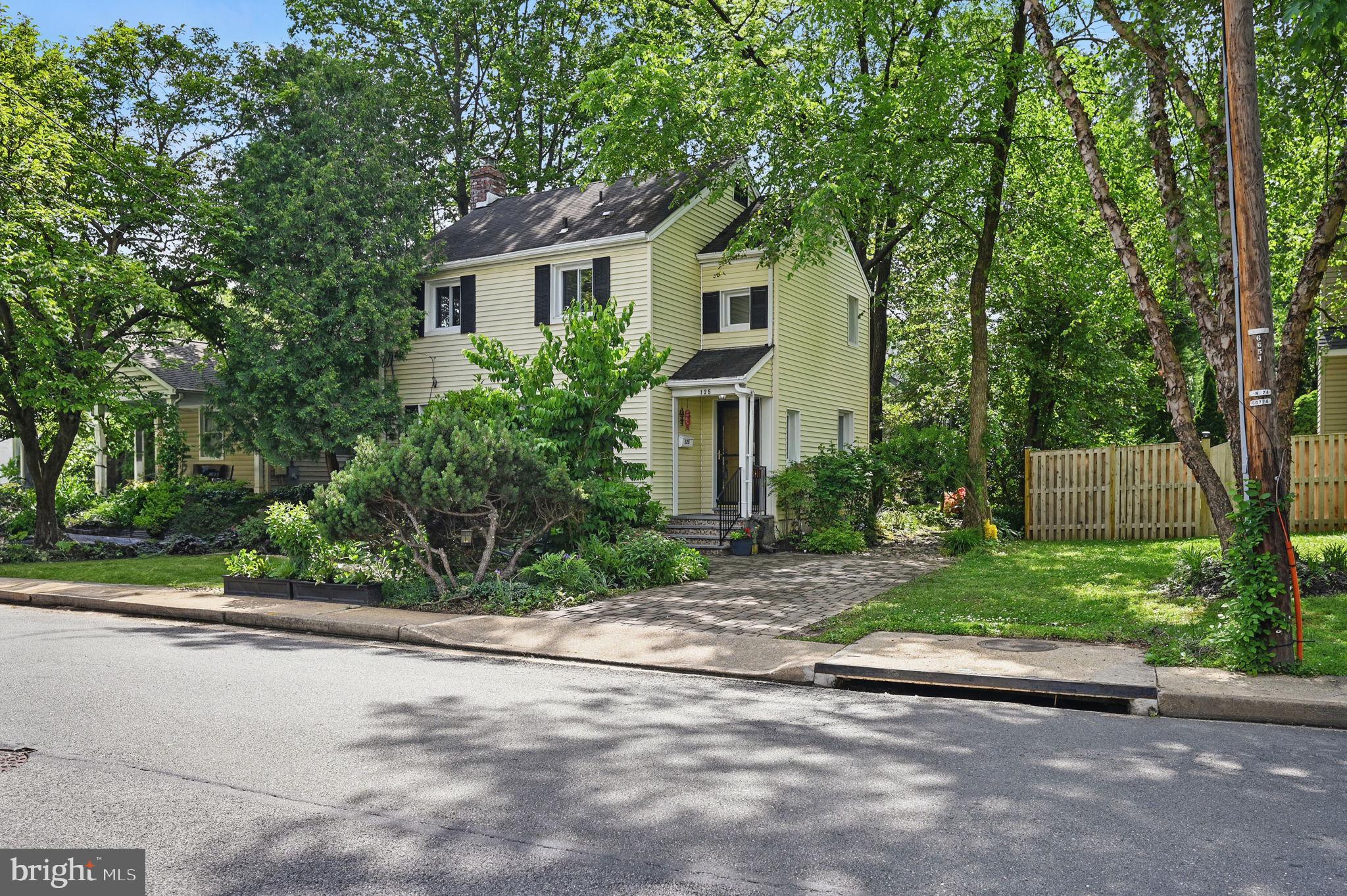 125 W MARSHALL STREET
