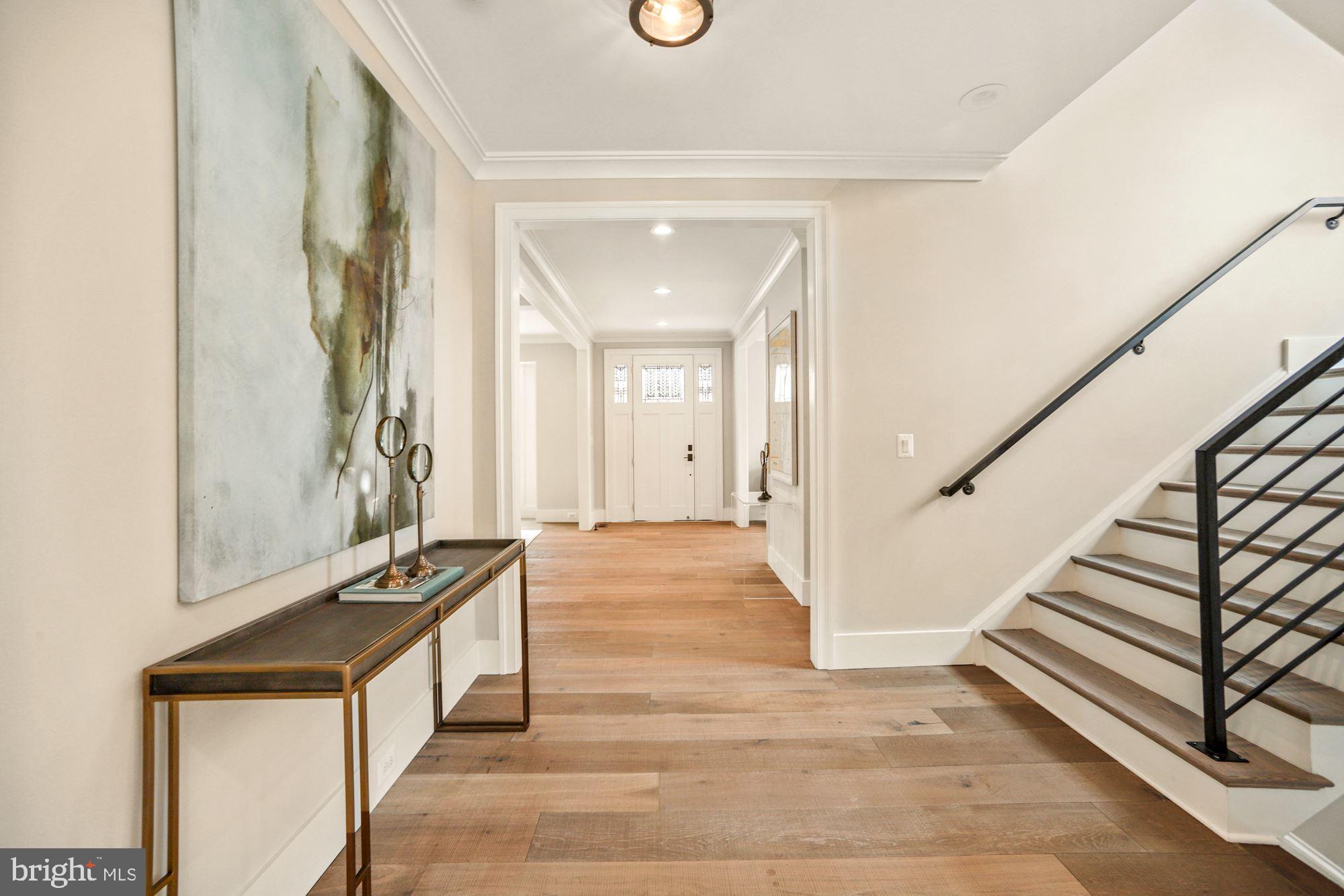 NORTH CLEVELAND PARK - Residential