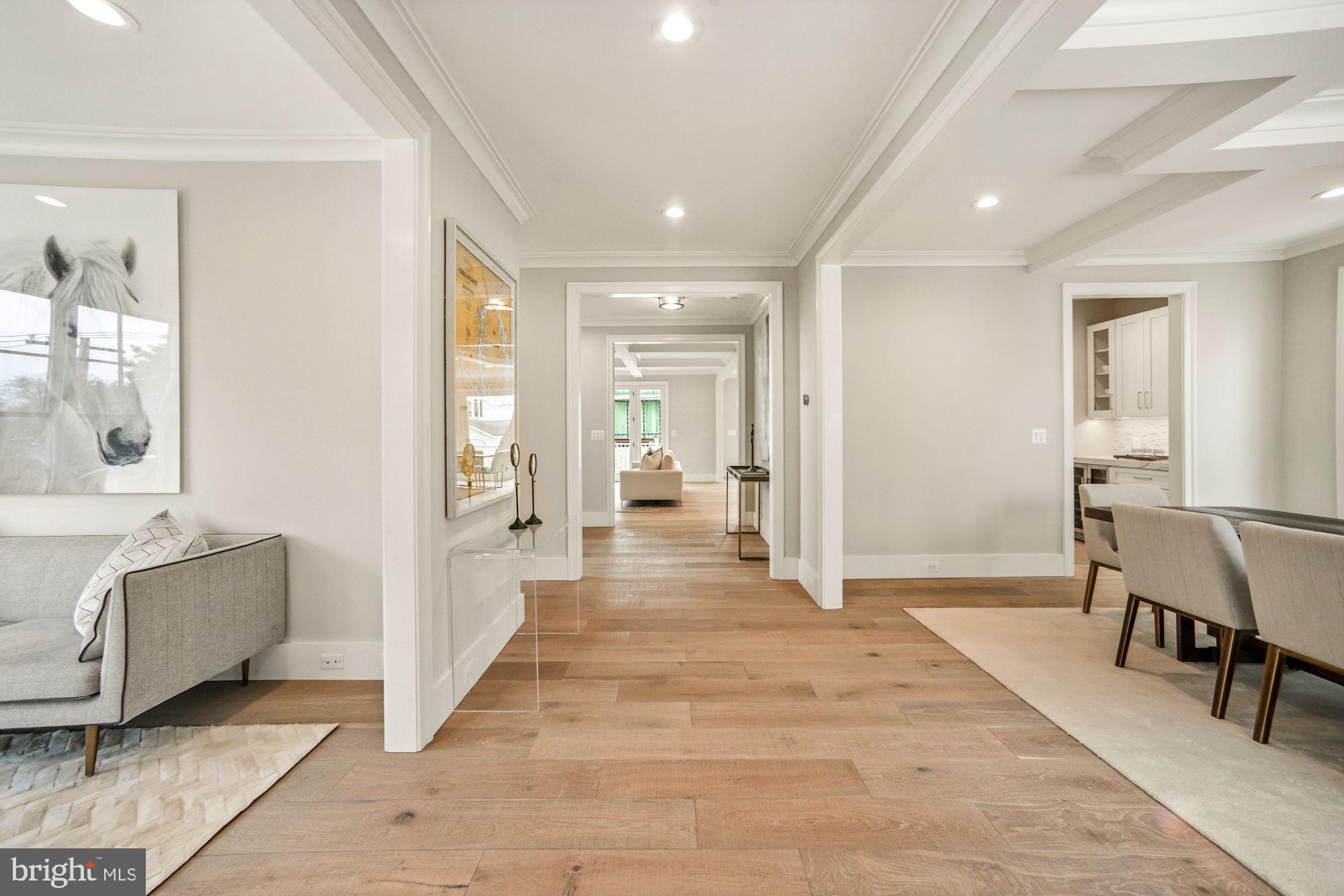 NORTH CLEVELAND PARK - Residential