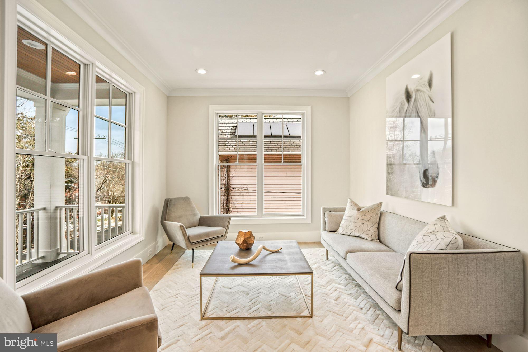NORTH CLEVELAND PARK - Residential