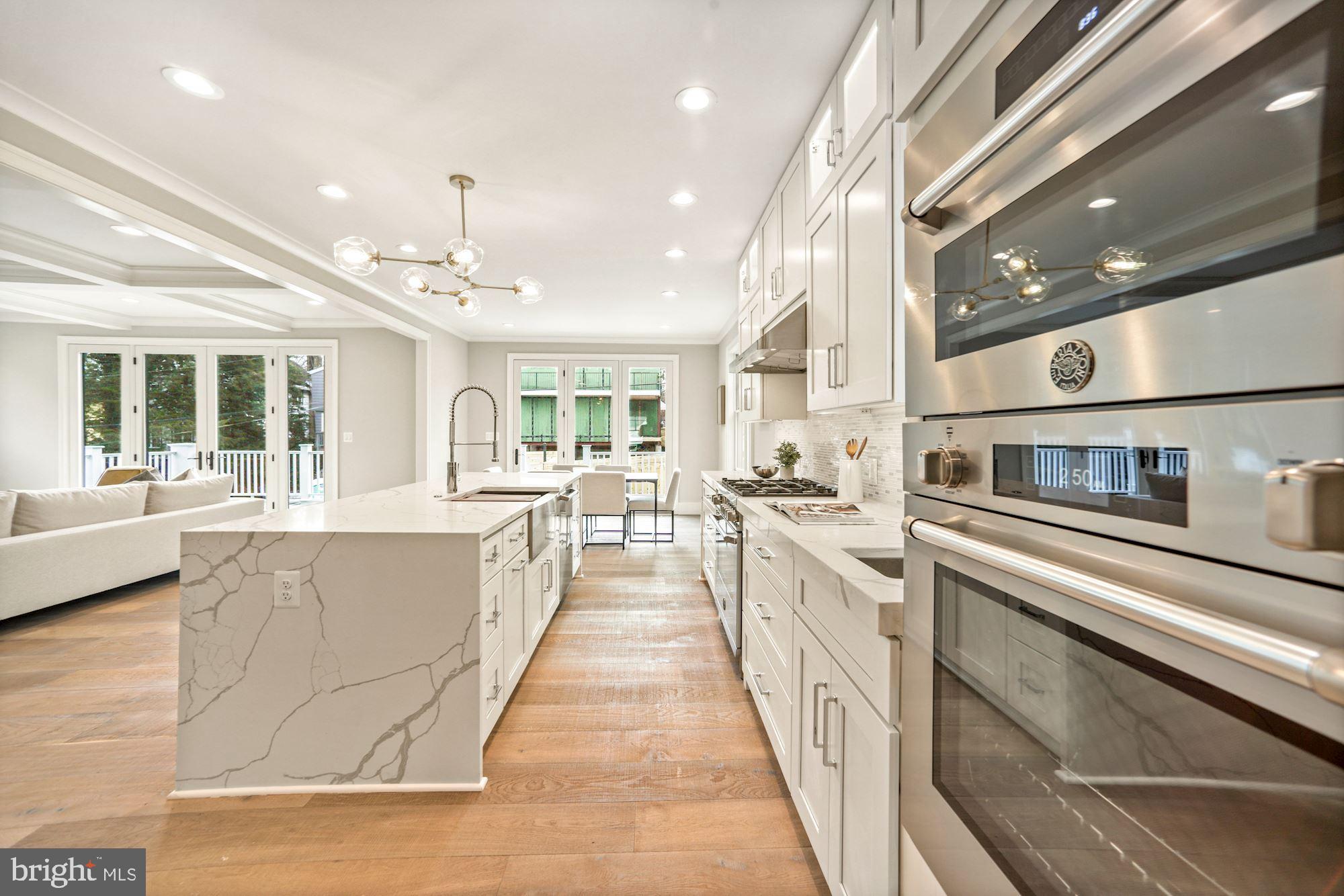 NORTH CLEVELAND PARK - Residential