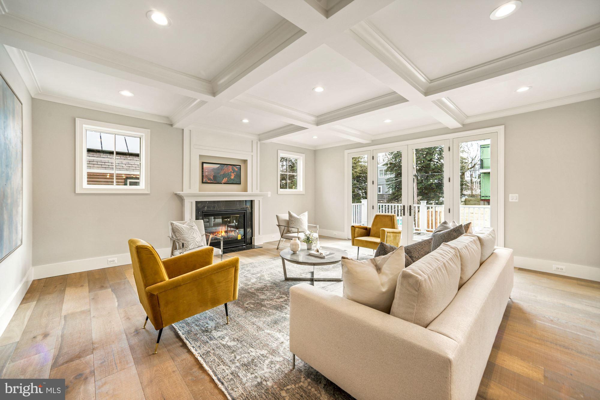 NORTH CLEVELAND PARK - Residential