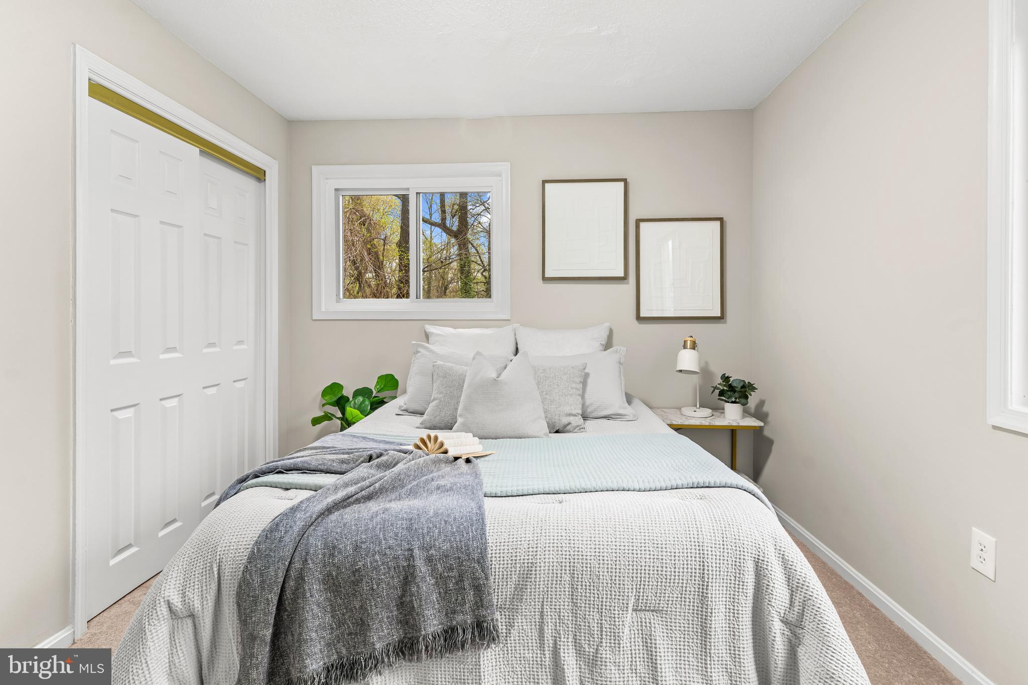 SPRING BRANCH ESTATES - Residential