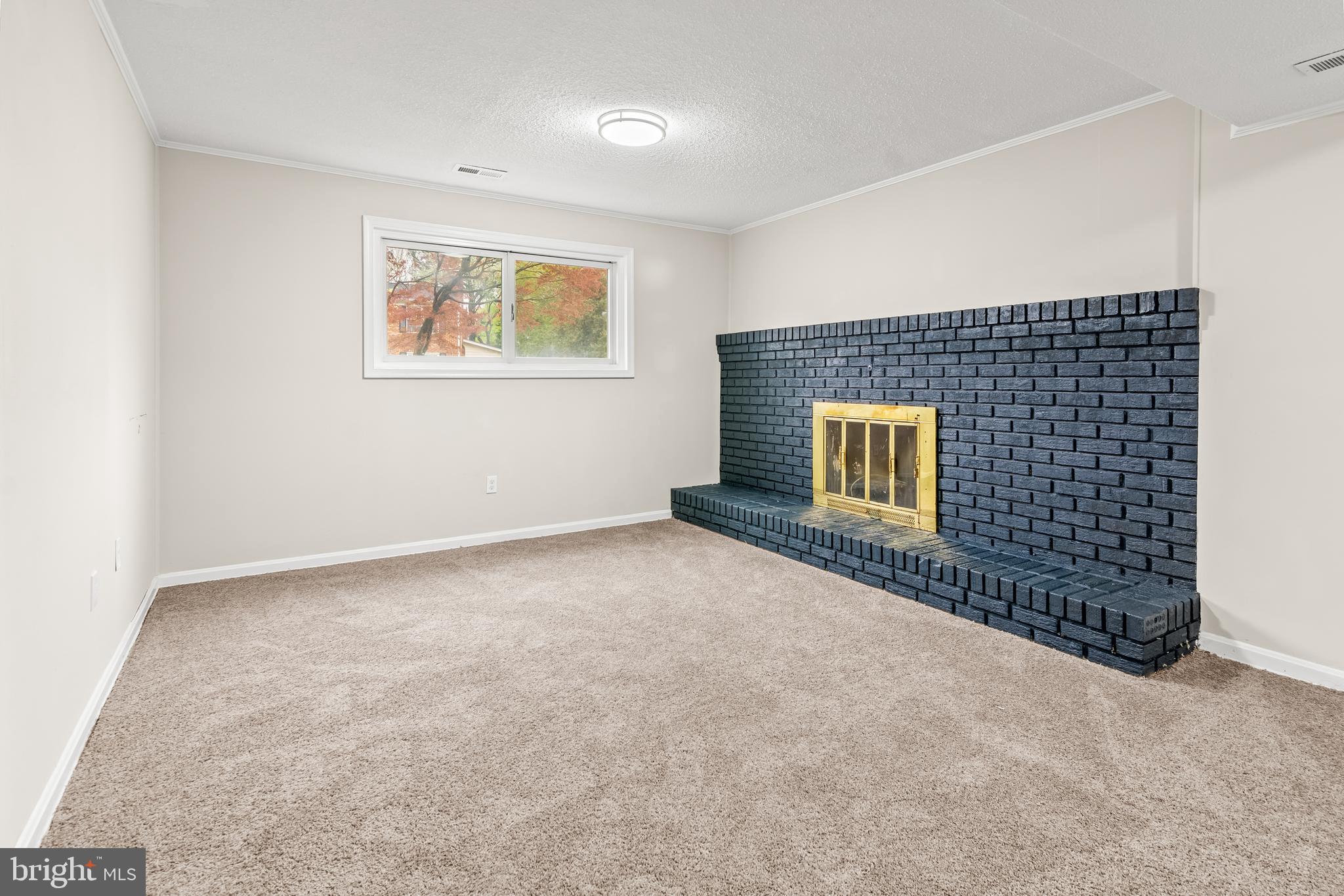 SPRING BRANCH ESTATES - Residential