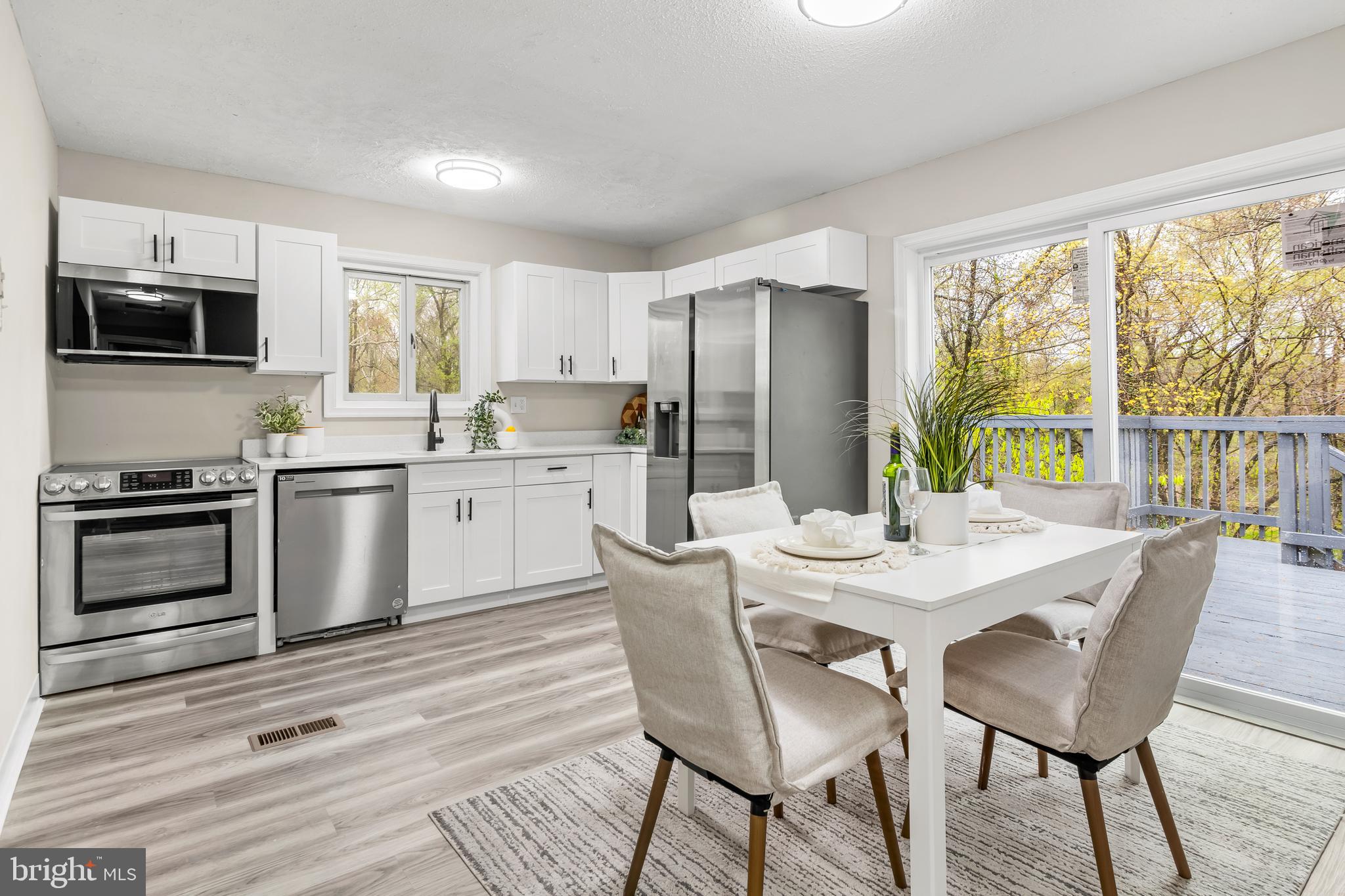 SPRING BRANCH ESTATES - Residential