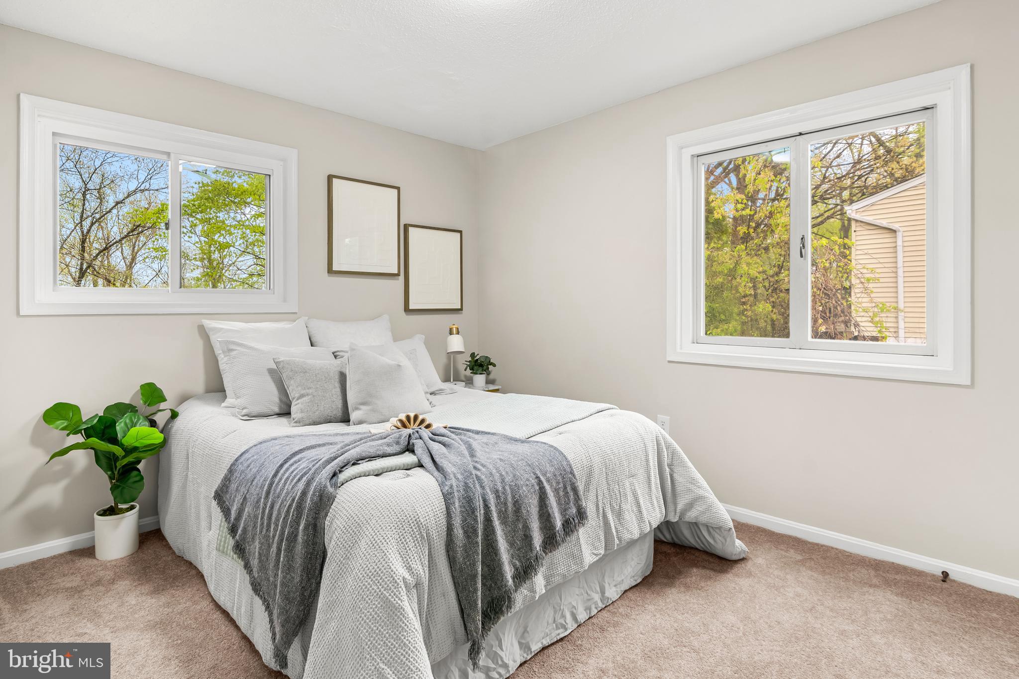 SPRING BRANCH ESTATES - Residential