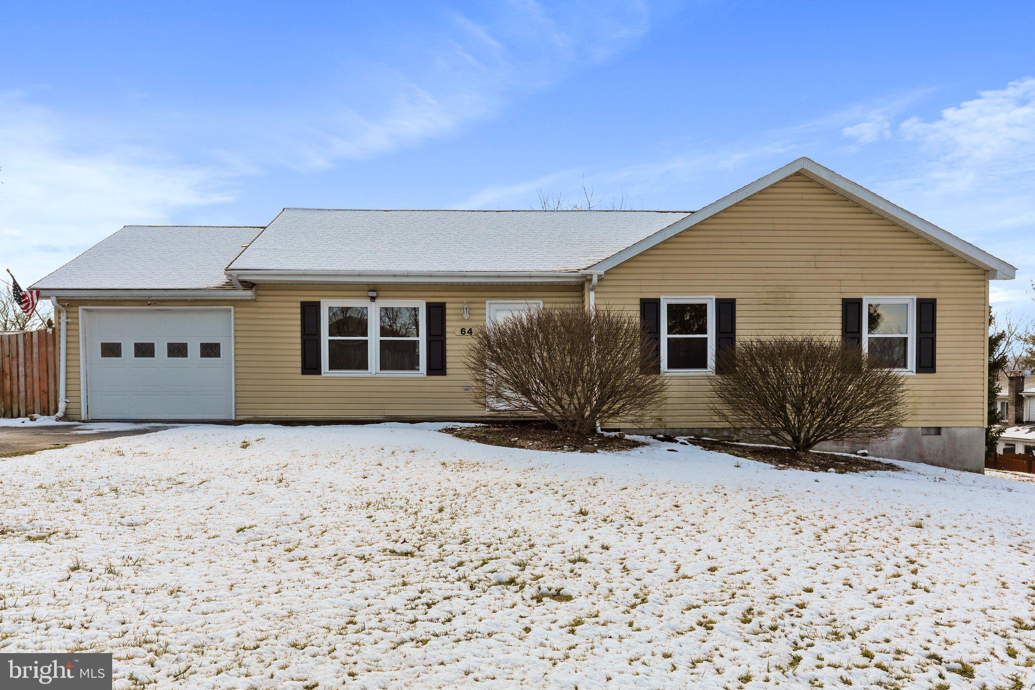 CREEKSIDE - Residential Lease