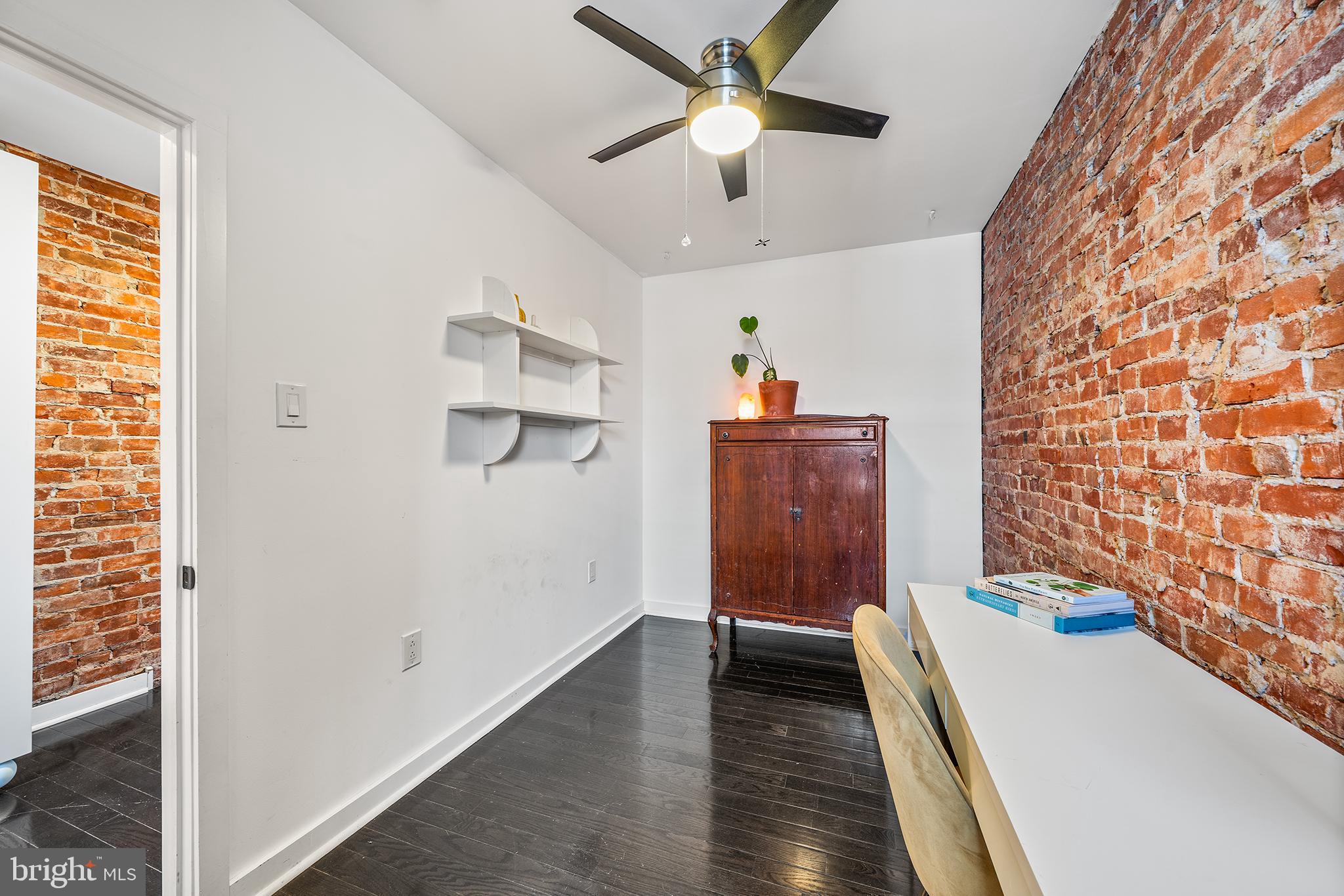 PORT RICHMOND - Residential