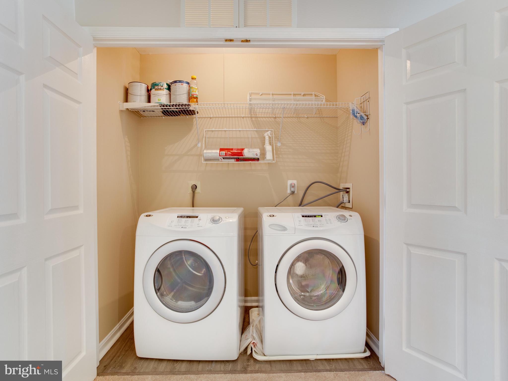 ISLAND CREEK - Residential Lease