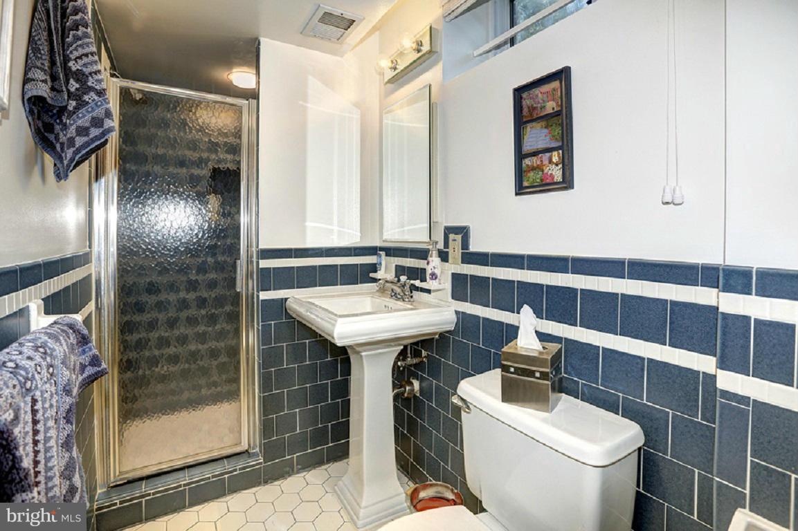 CHEVY CHASE - Residential