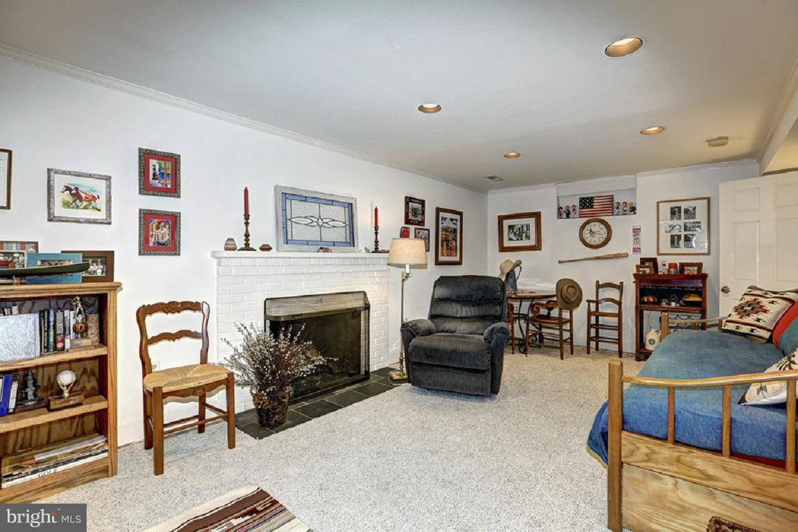 CHEVY CHASE - Residential