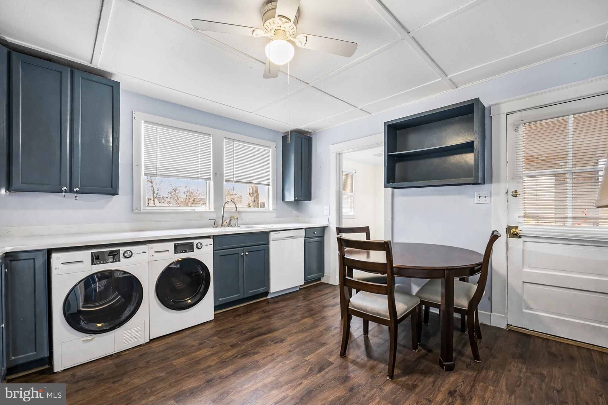 638 BEACHWOOD BOULEVARD