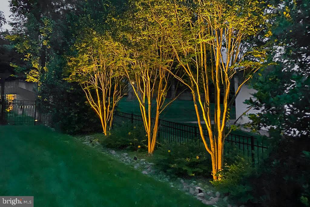 BANNOCKBURN ESTATES - Residential