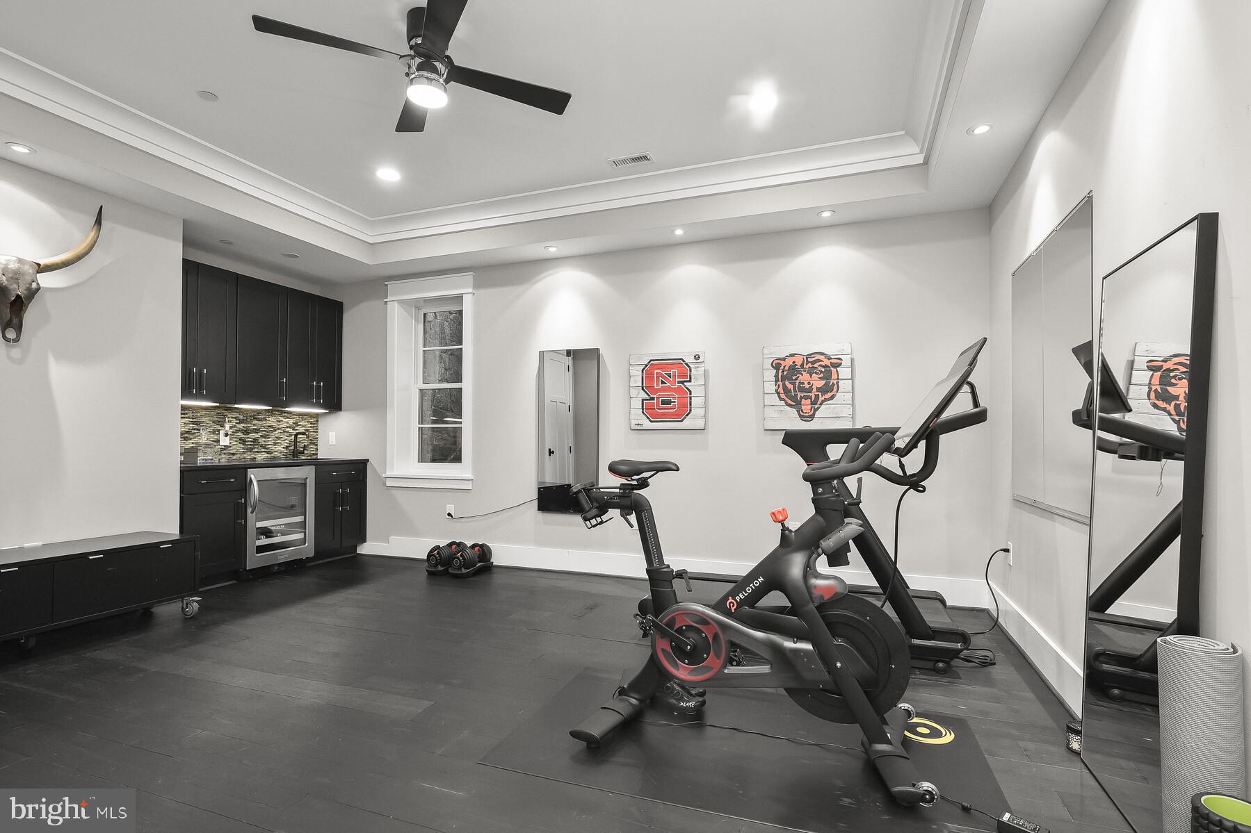 BANNOCKBURN ESTATES - Residential