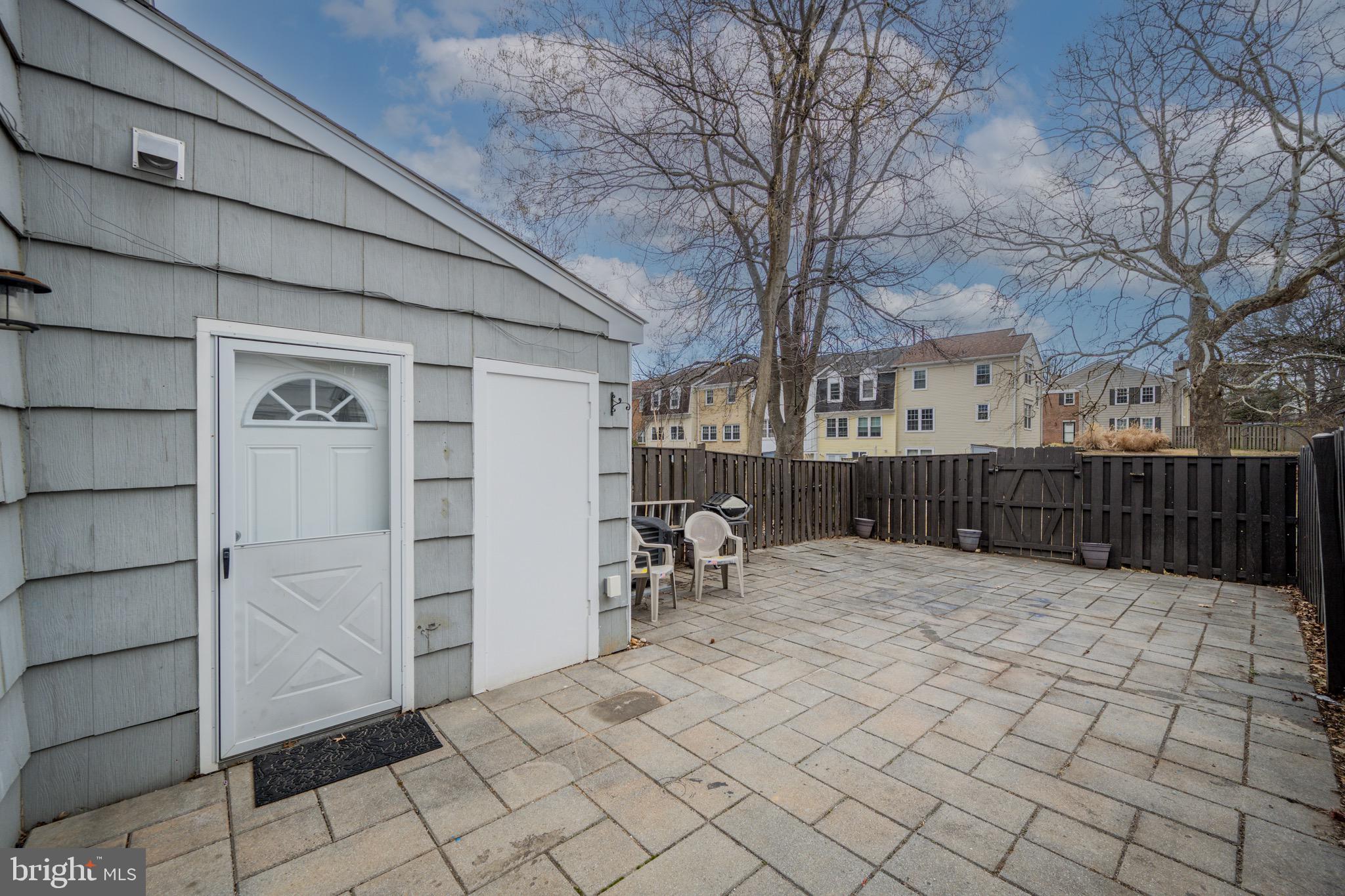 VILLAGE OF HARPERS CHOICE - Residential