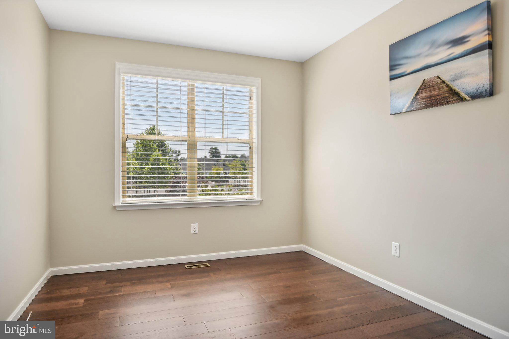 WOODMORE TOWNE CENTRE - Residential