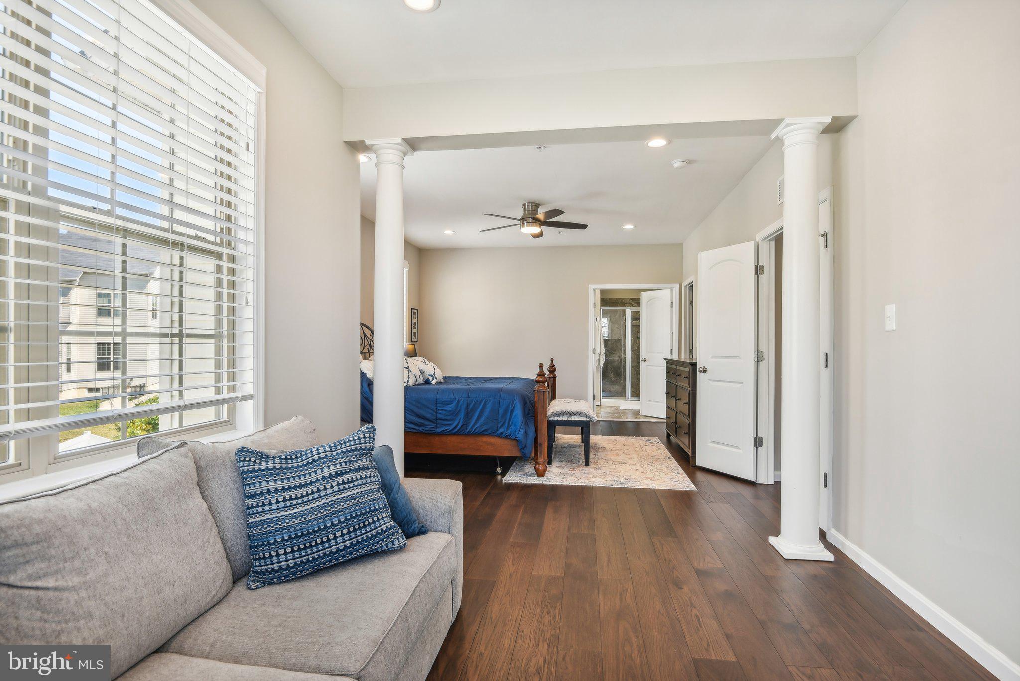 WOODMORE TOWNE CENTRE - Residential