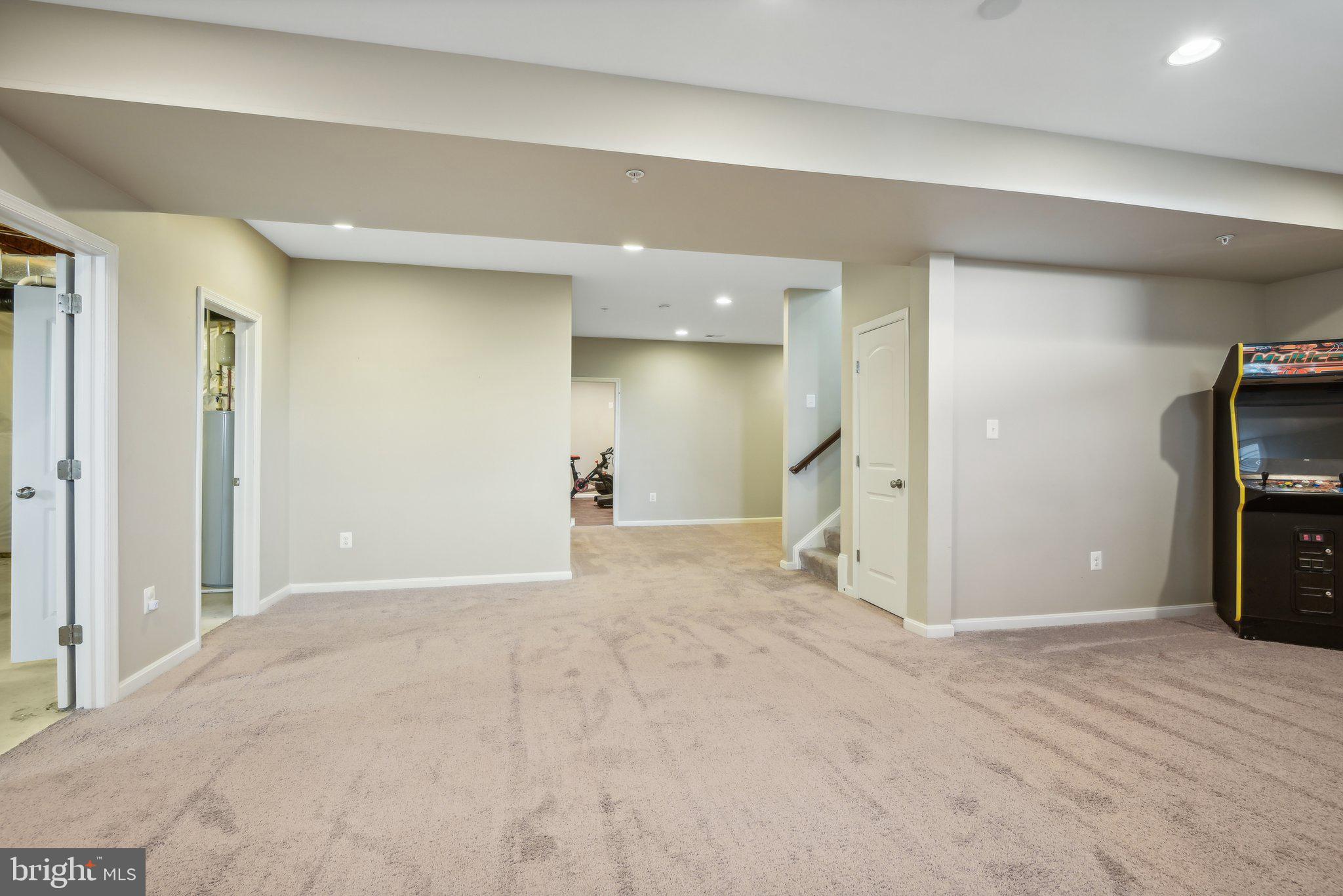 WOODMORE TOWNE CENTRE - Residential