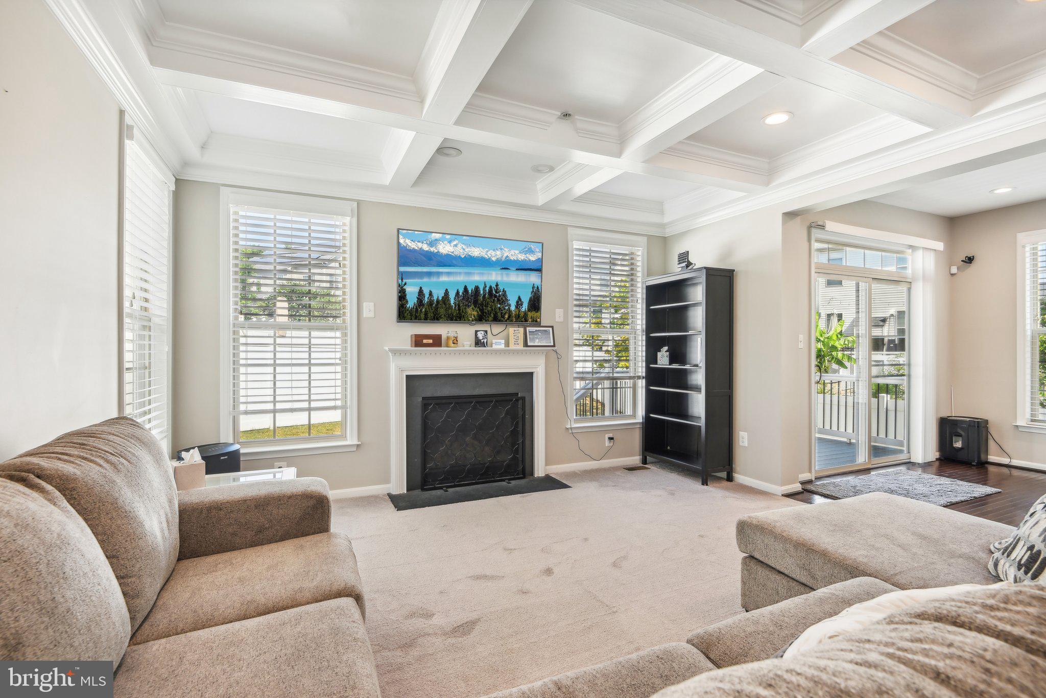 WOODMORE TOWNE CENTRE - Residential