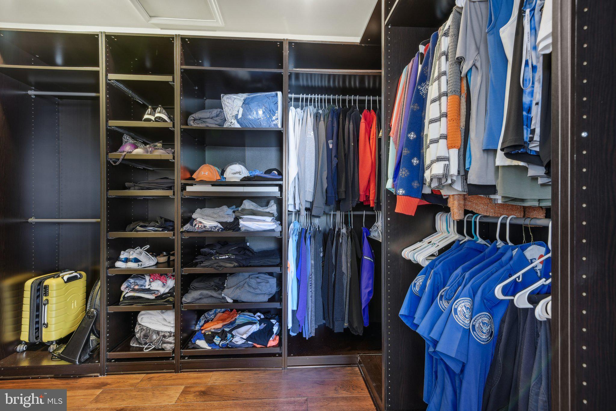 WOODMORE TOWNE CENTRE - Residential