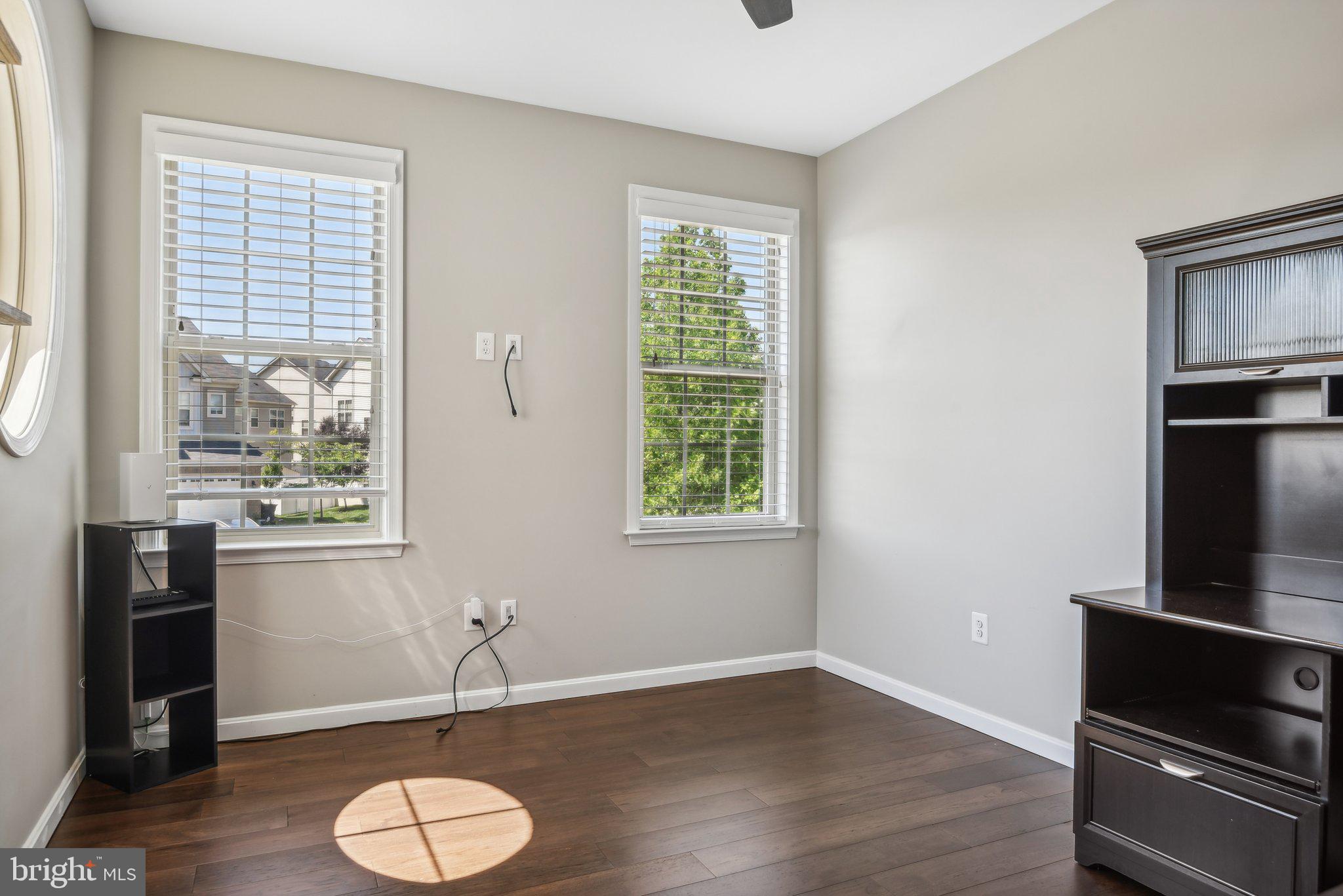 WOODMORE TOWNE CENTRE - Residential