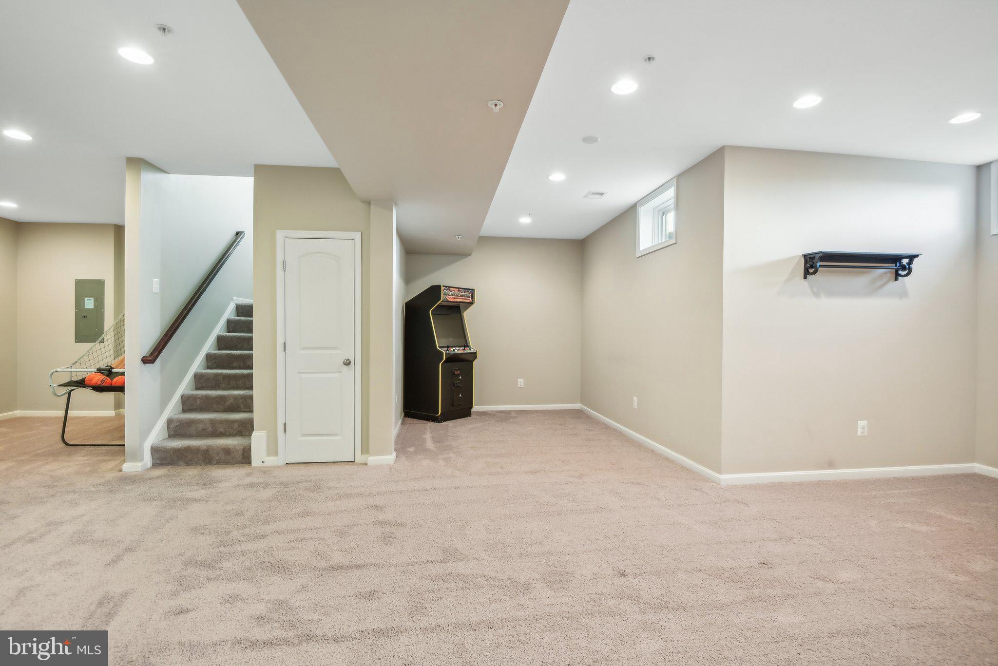 WOODMORE TOWNE CENTRE - Residential