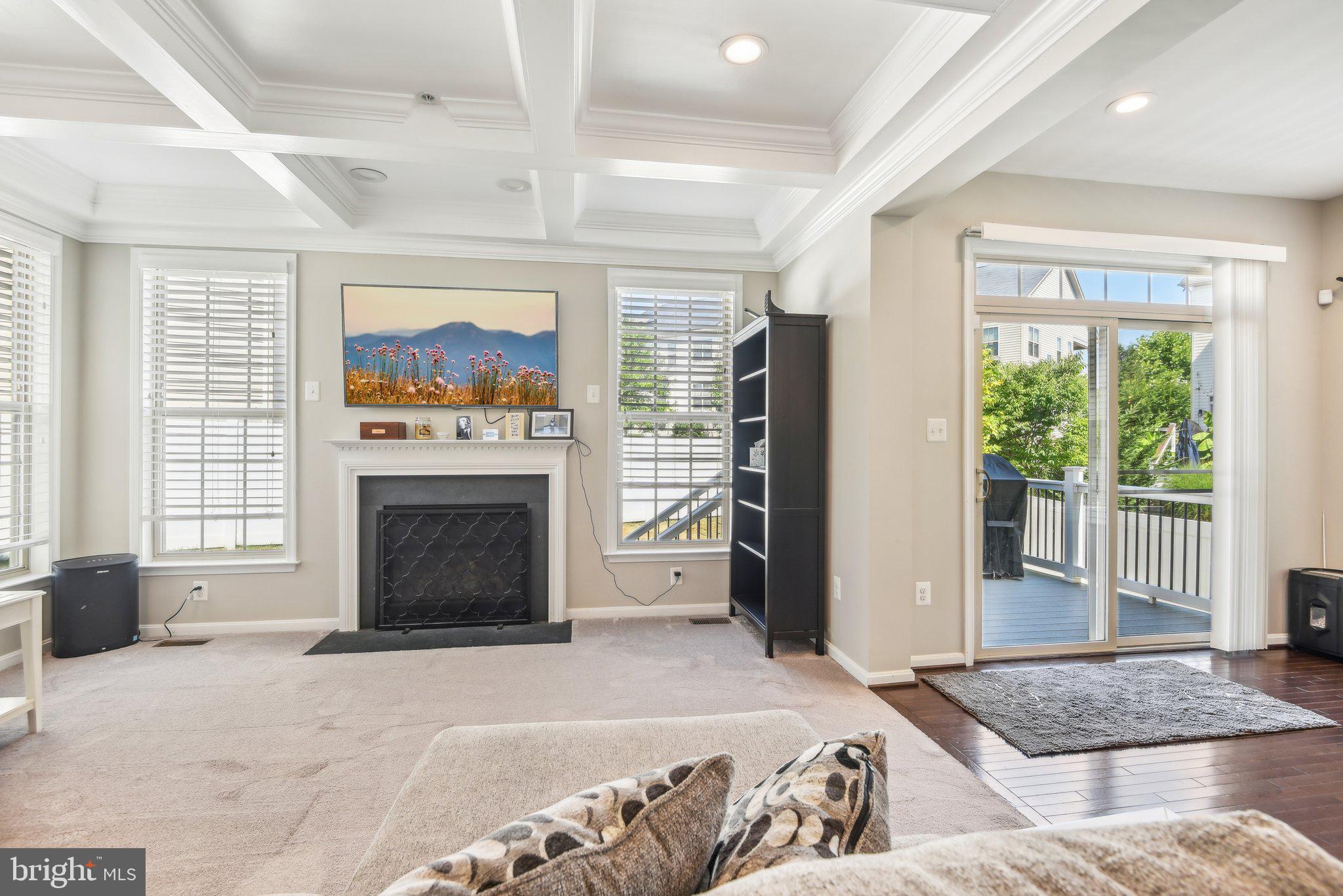 WOODMORE TOWNE CENTRE - Residential