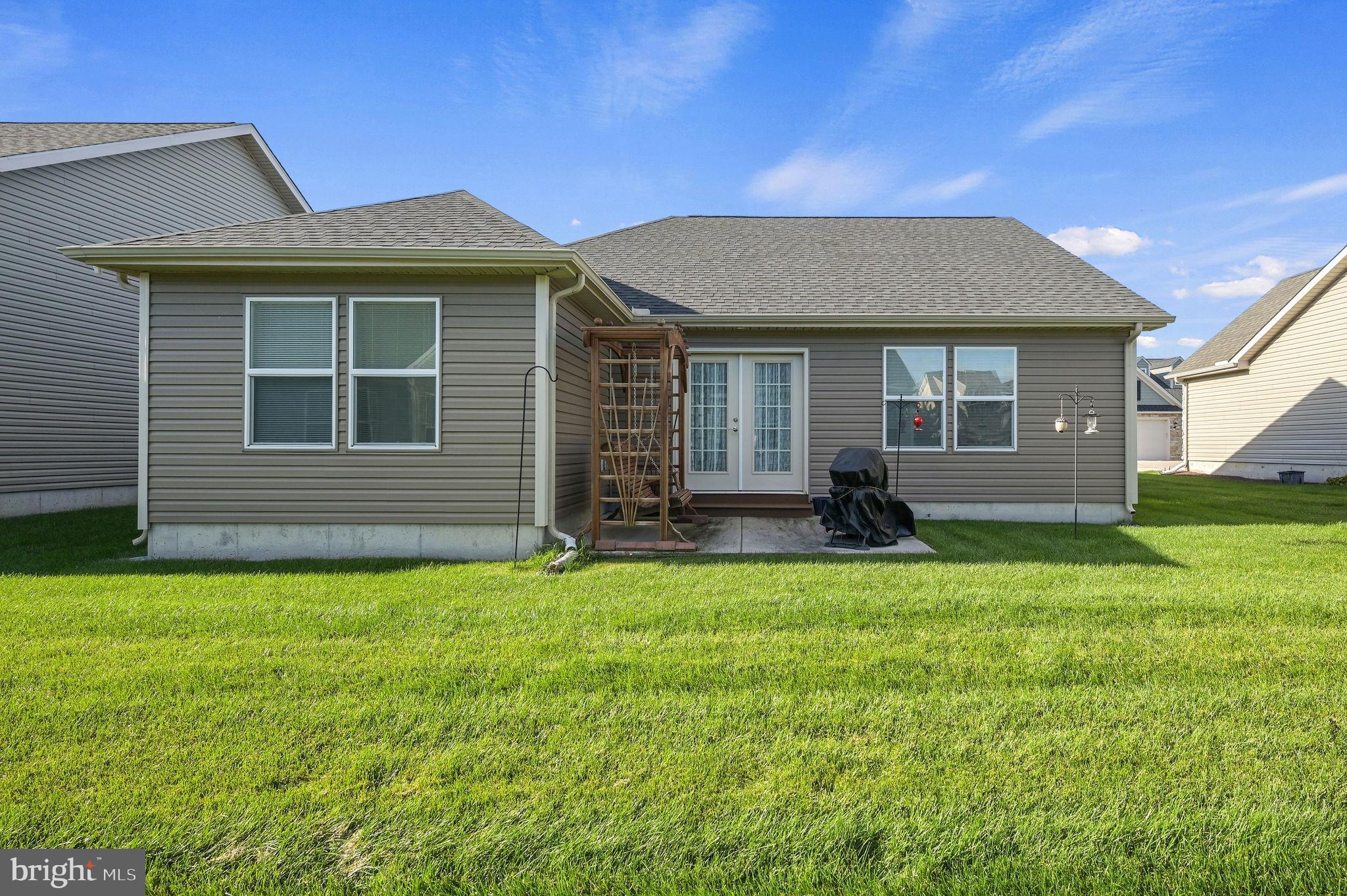 135 CASSELBERRY LANE