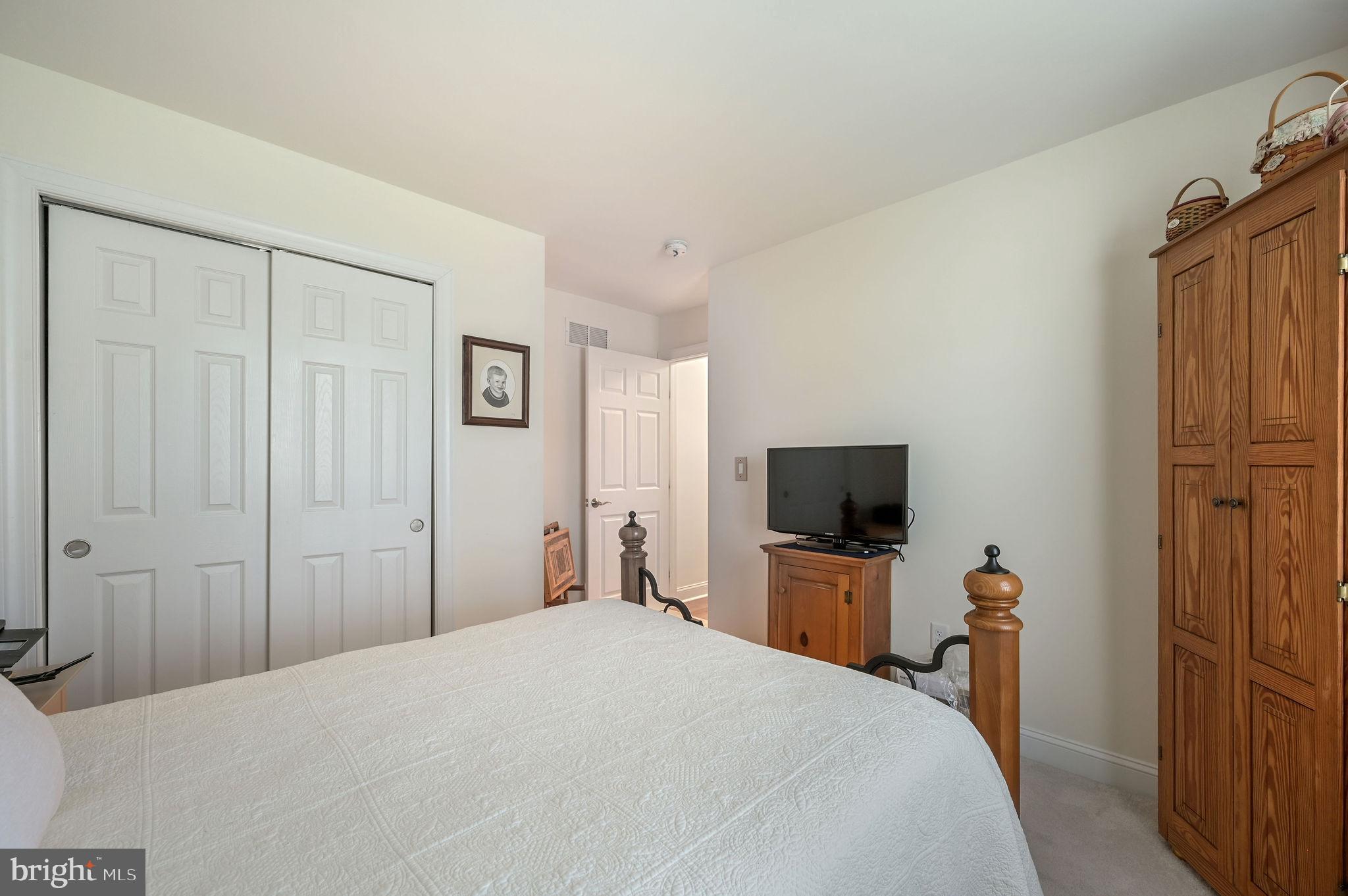 NOBLES POND - Residential