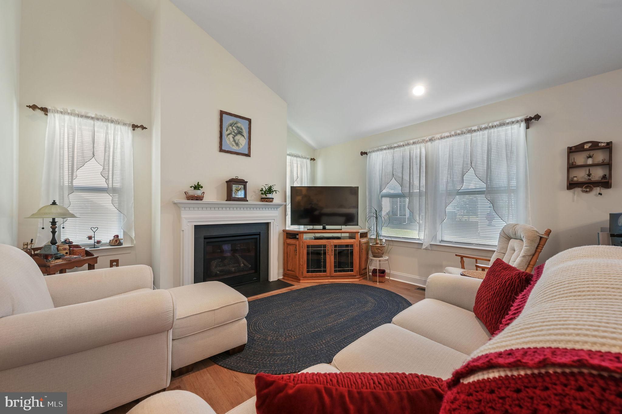 NOBLES POND - Residential