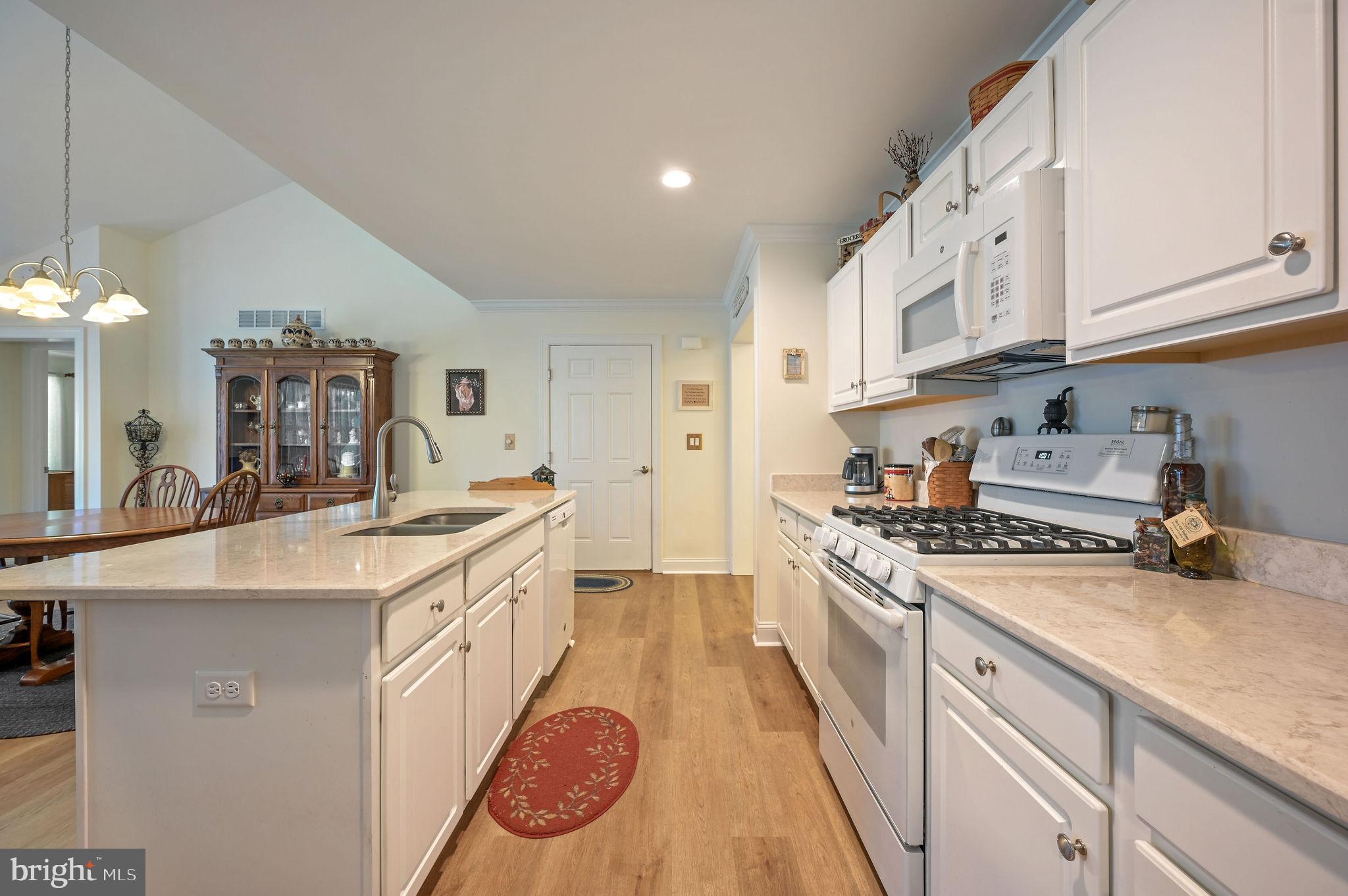 NOBLES POND - Residential