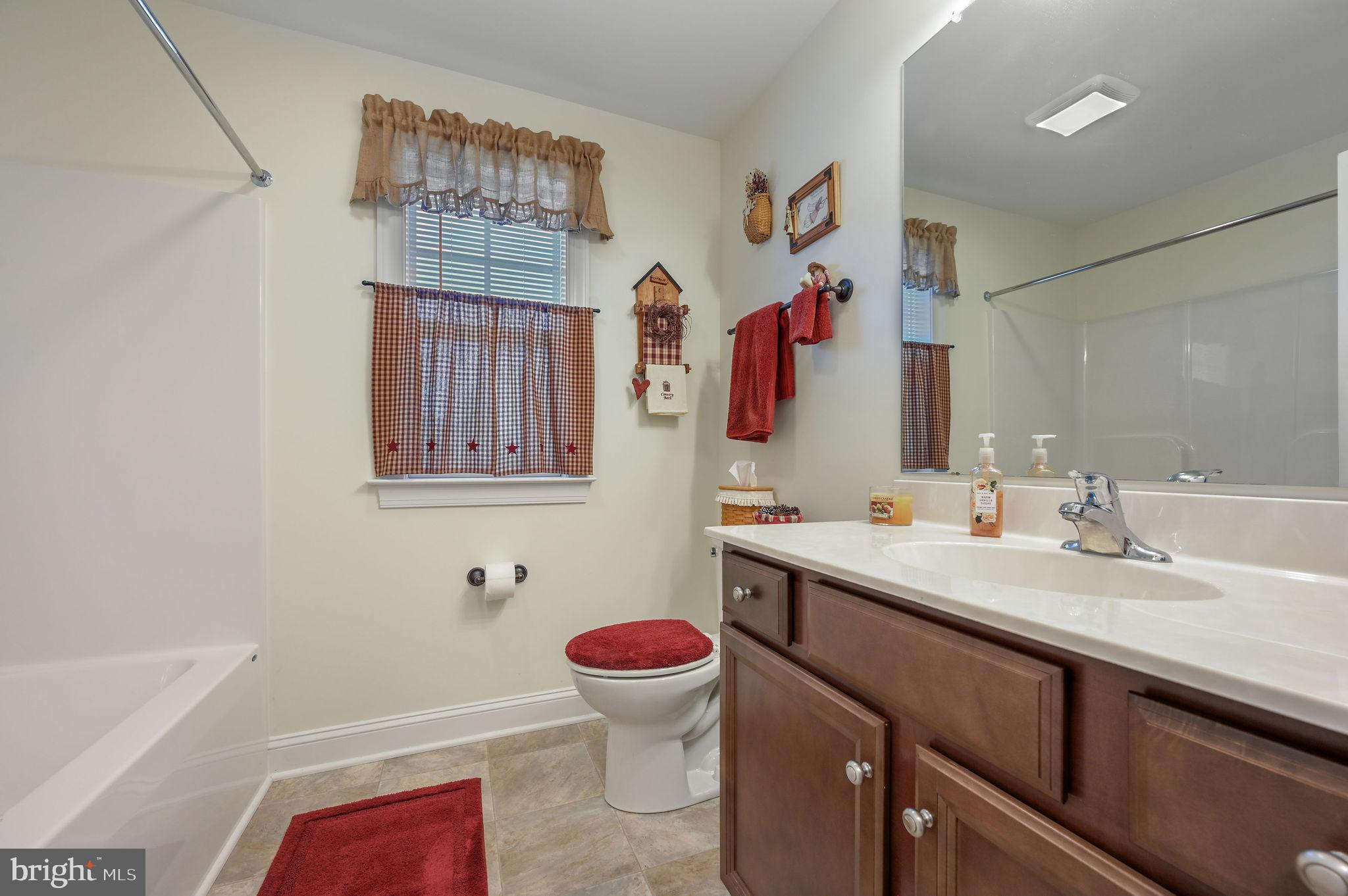 NOBLES POND - Residential