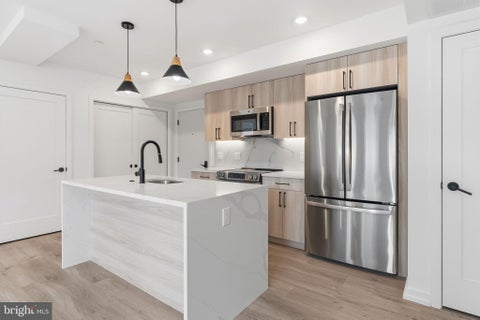 Condo For Rent - 209 New Street #5E<br/> PHILADELPHIA, PA 19106