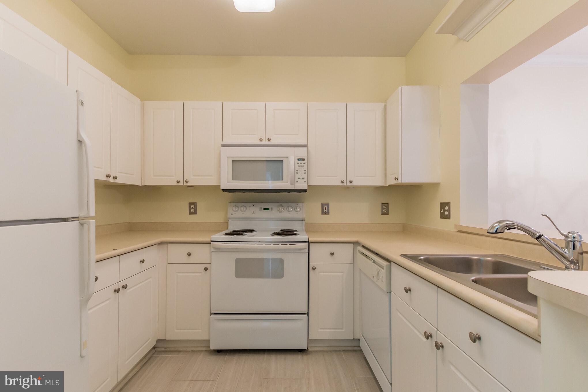 PALAZZO AT PARK CENTER - Residential Lease