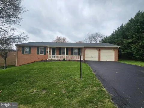 332 Overbrook Road, Hagerstown, MD MLS: MDWA2028218