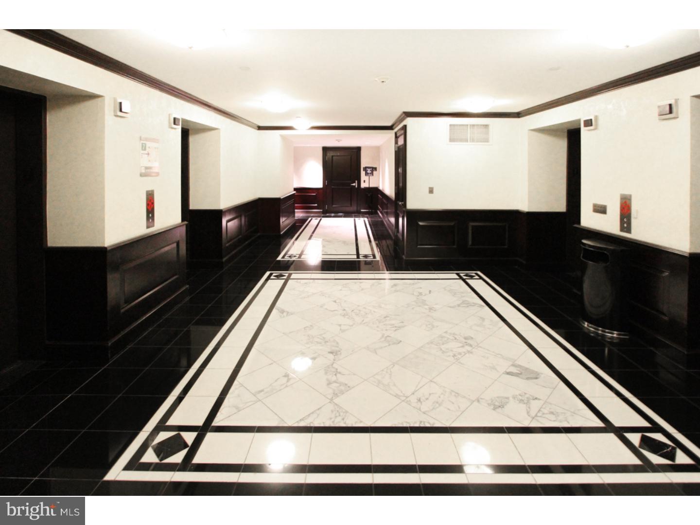 RITTENHOUSE SQUARE - Residential Lease