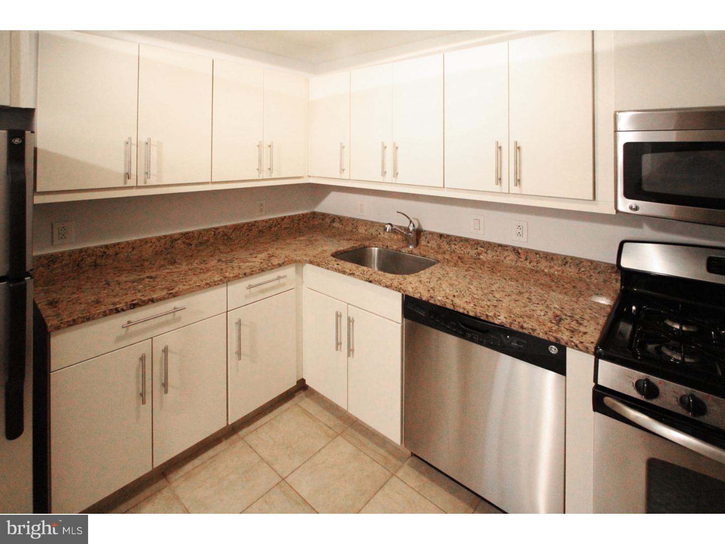 RITTENHOUSE SQUARE - Residential Lease