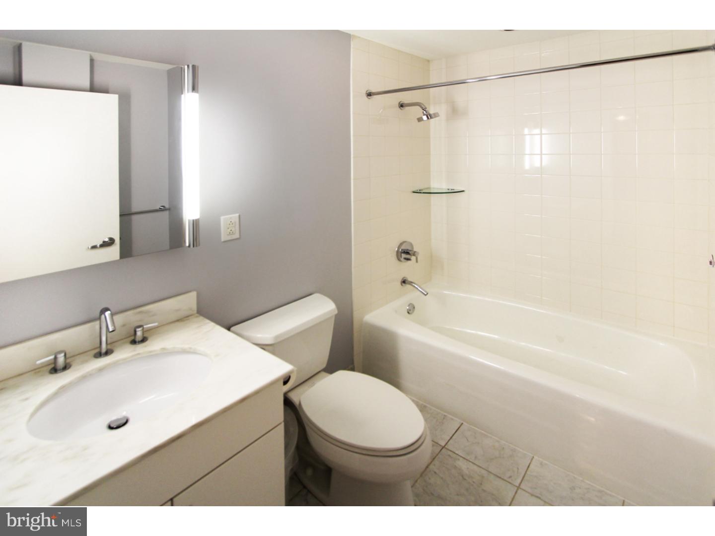 RITTENHOUSE SQUARE - Residential Lease