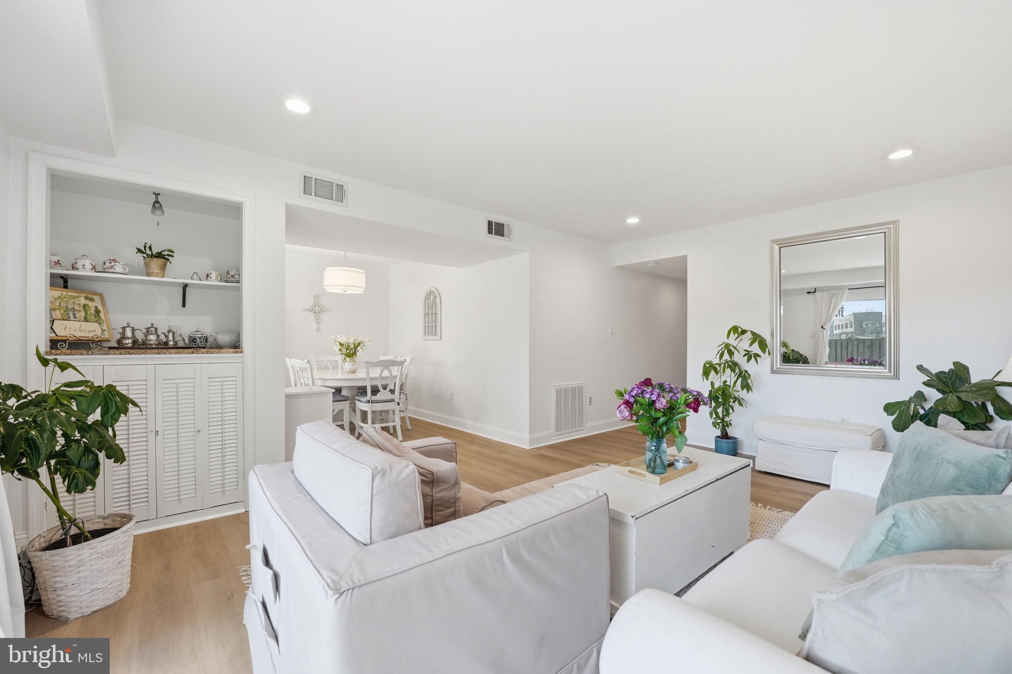 NEW PROVIDENCE VILLAGE - Residential