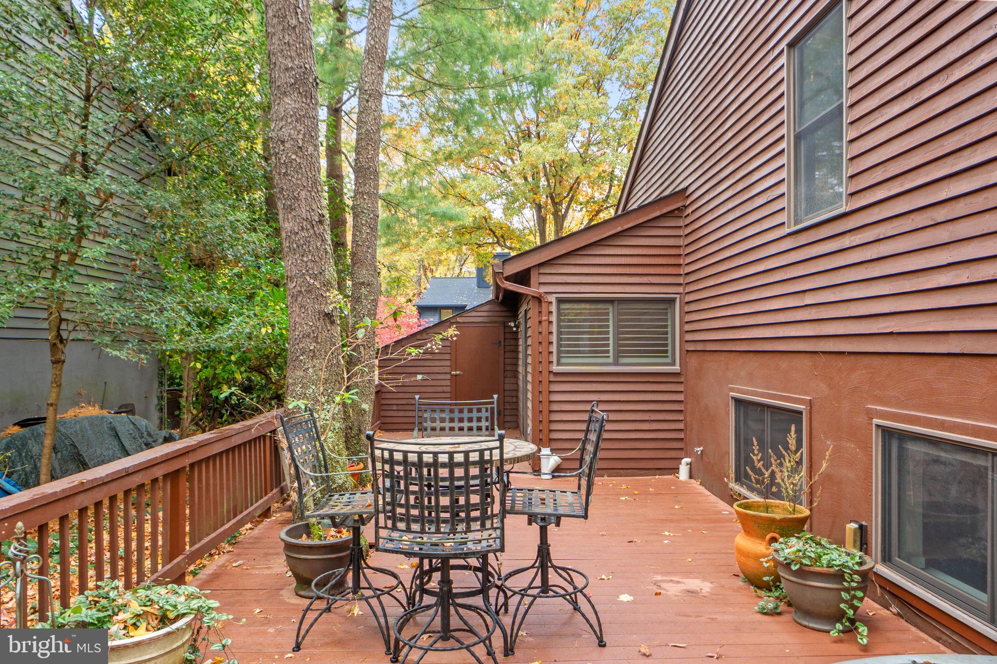 TIMBER CREEK - Residential Lease