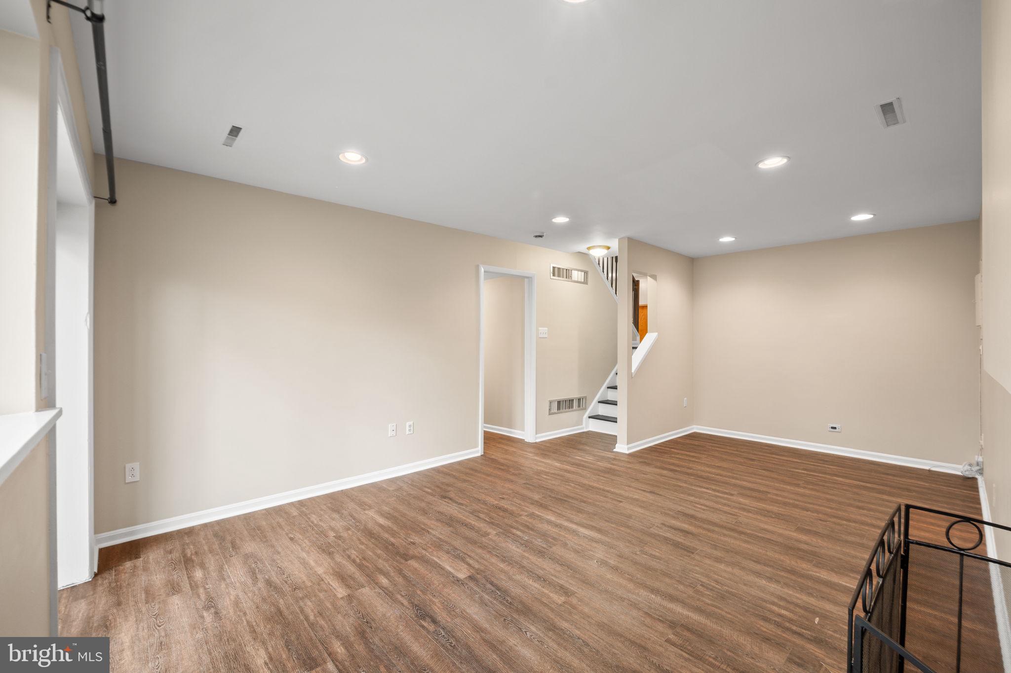 TIMBER CREEK - Residential Lease