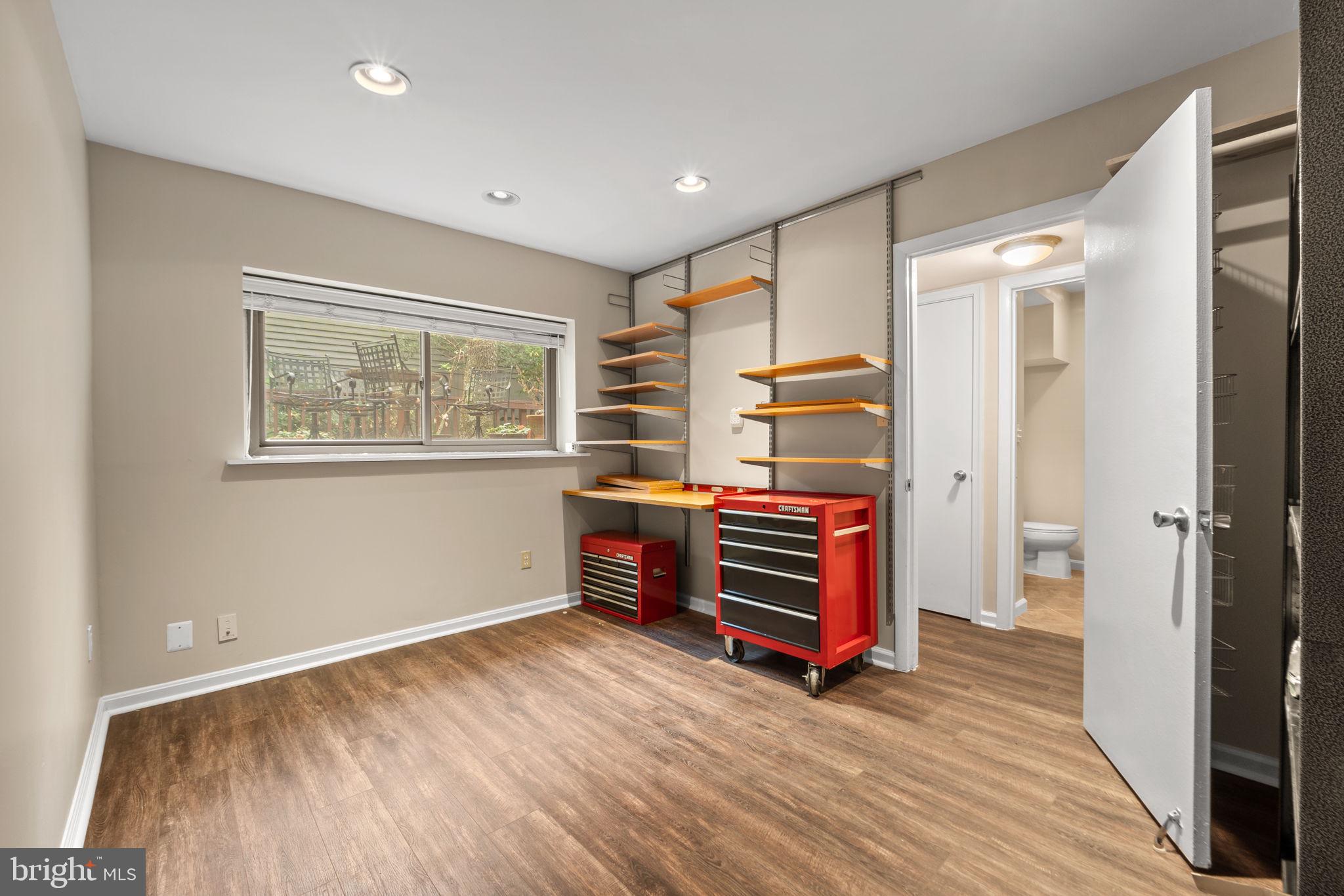 TIMBER CREEK - Residential Lease