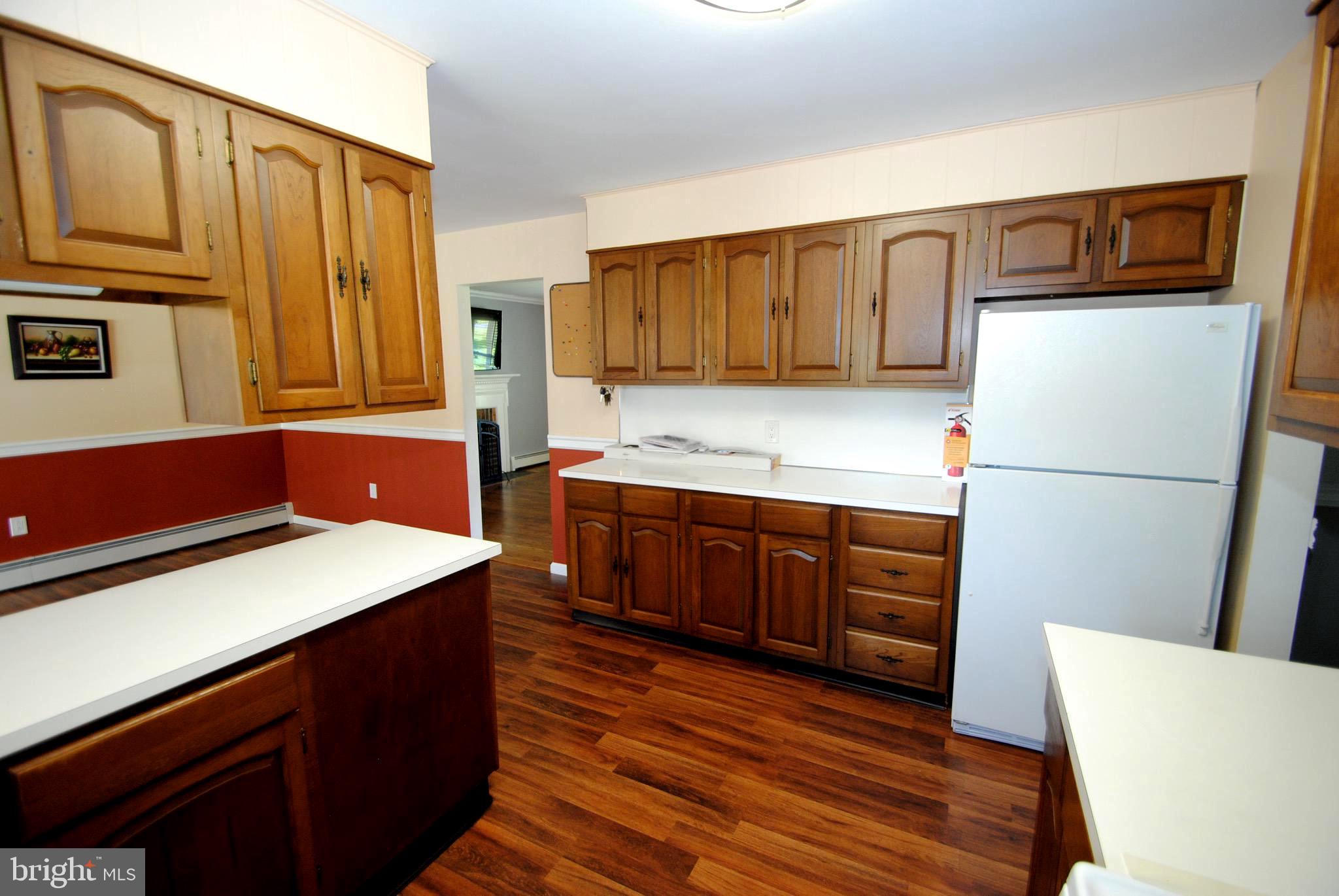 1603 PERKINS LANE