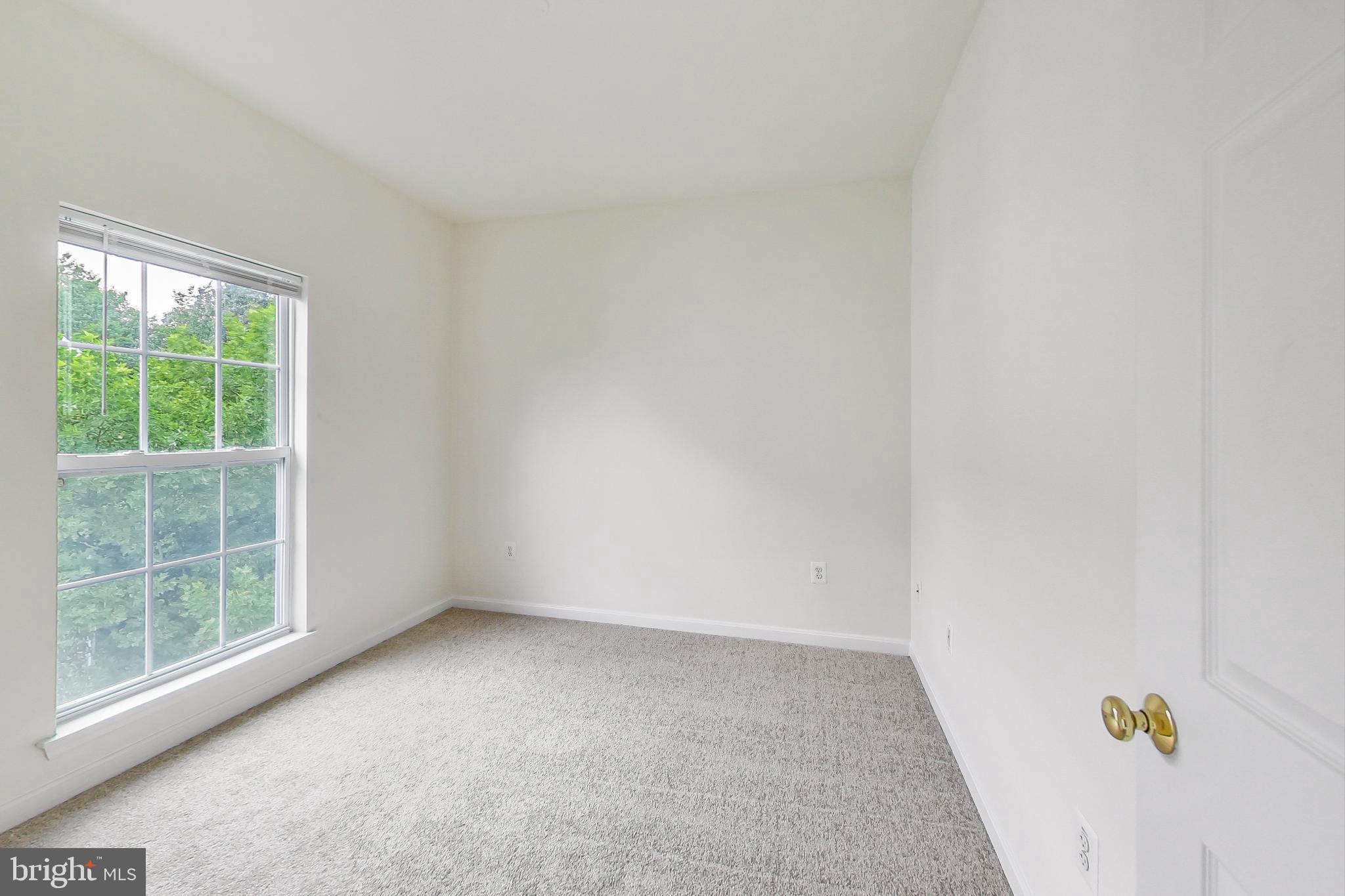 BOWIE TOWERS - Residential