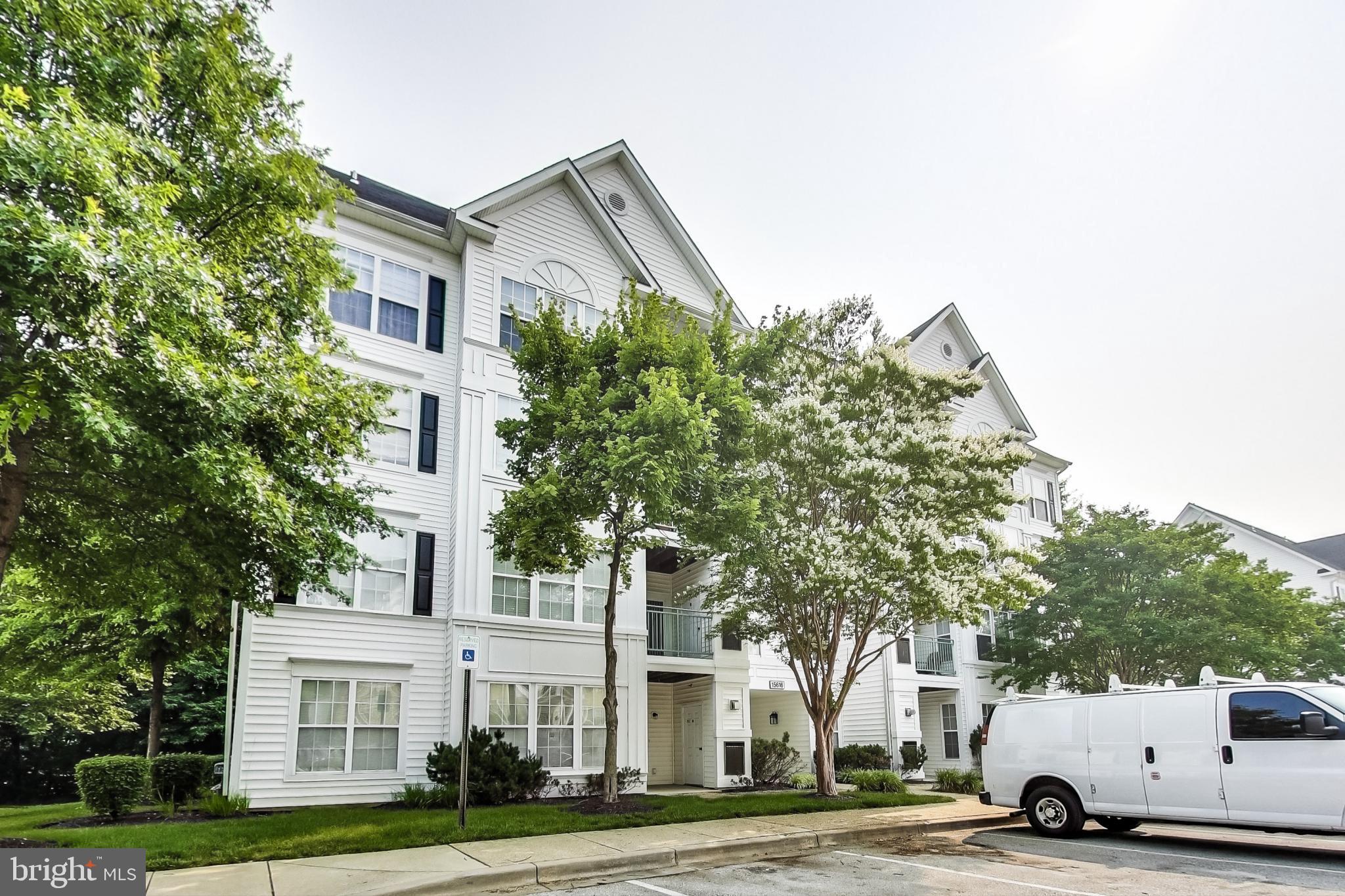 BOWIE TOWERS - Residential