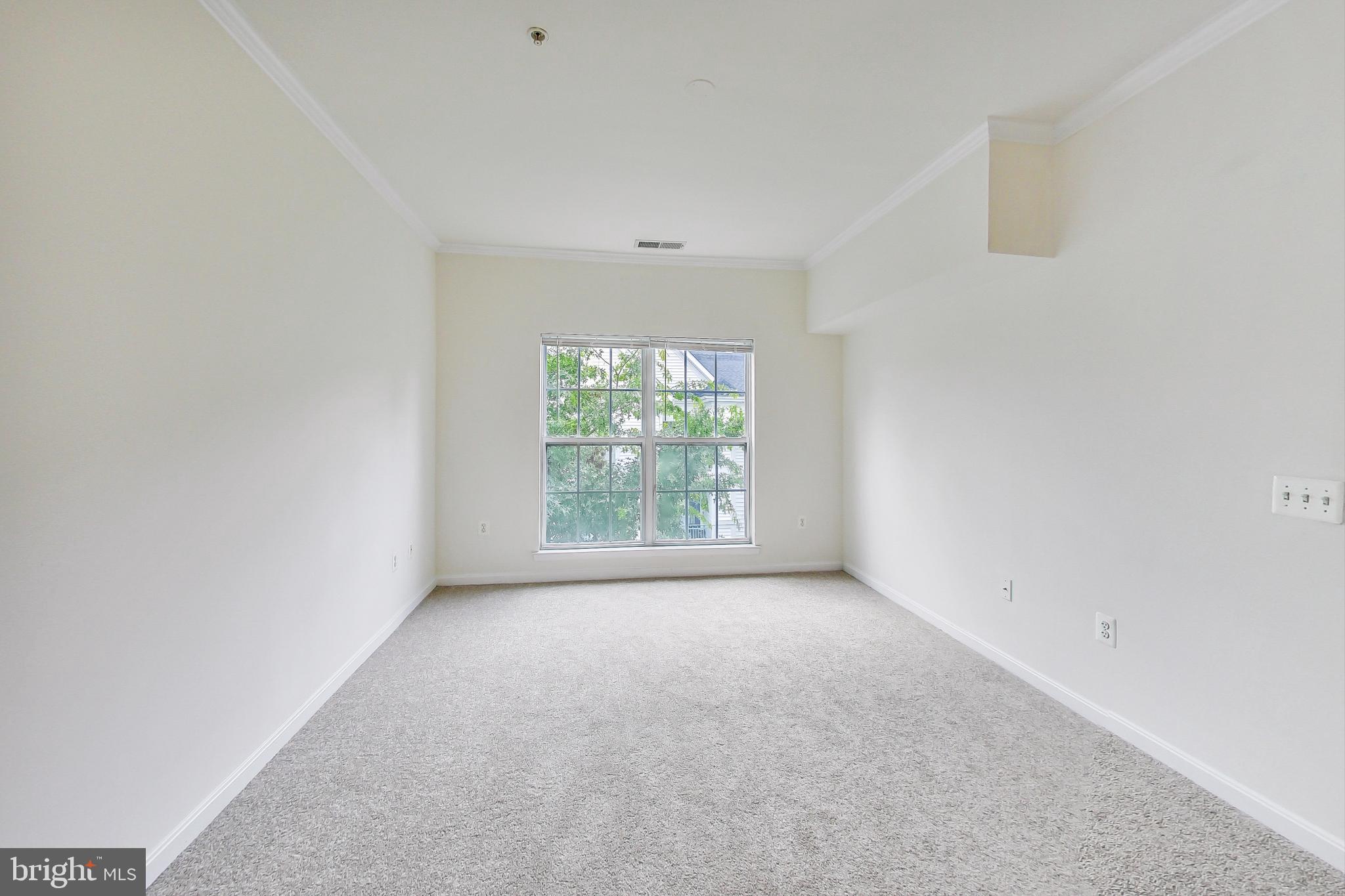 BOWIE TOWERS - Residential