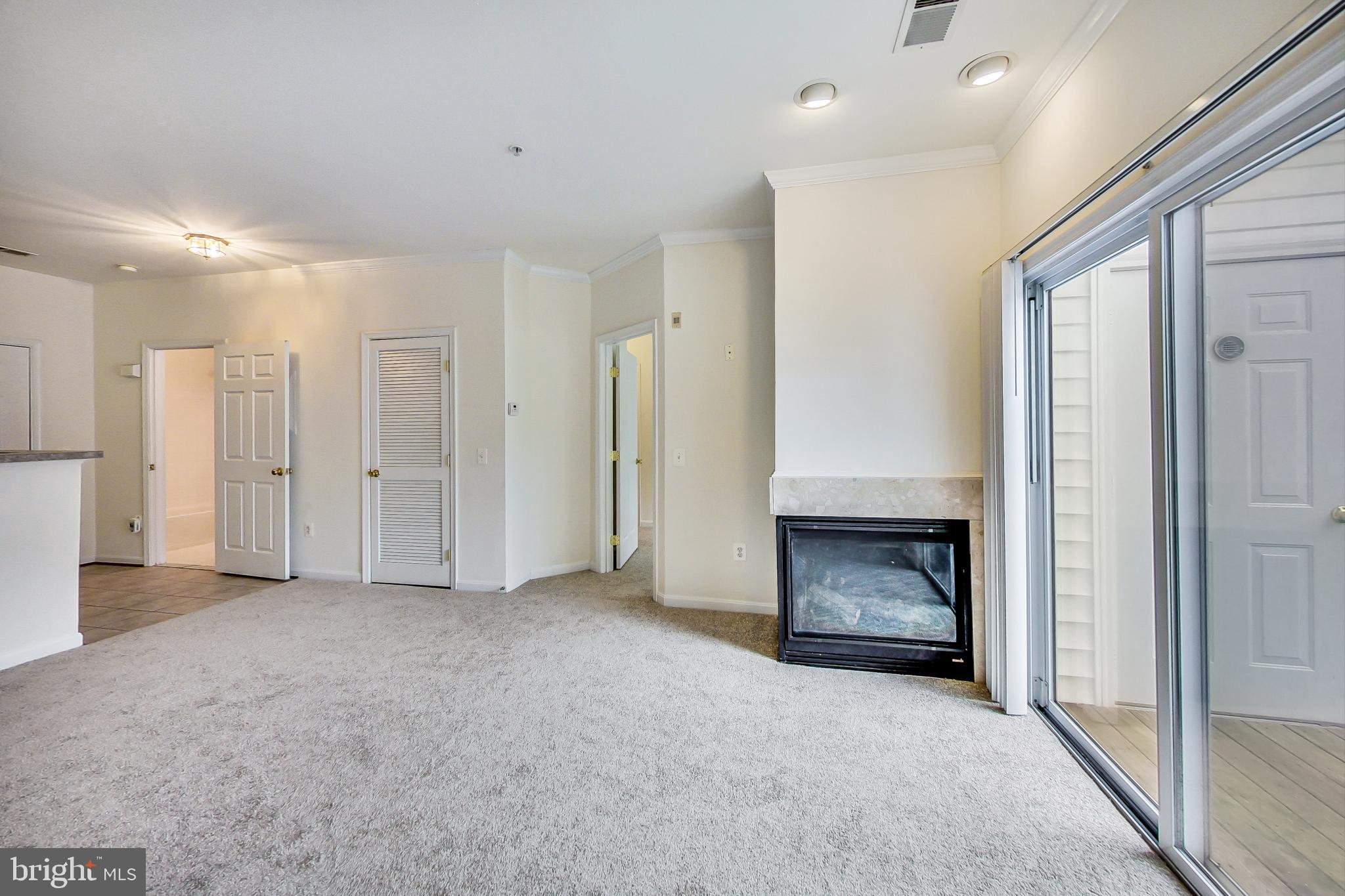 BOWIE TOWERS - Residential